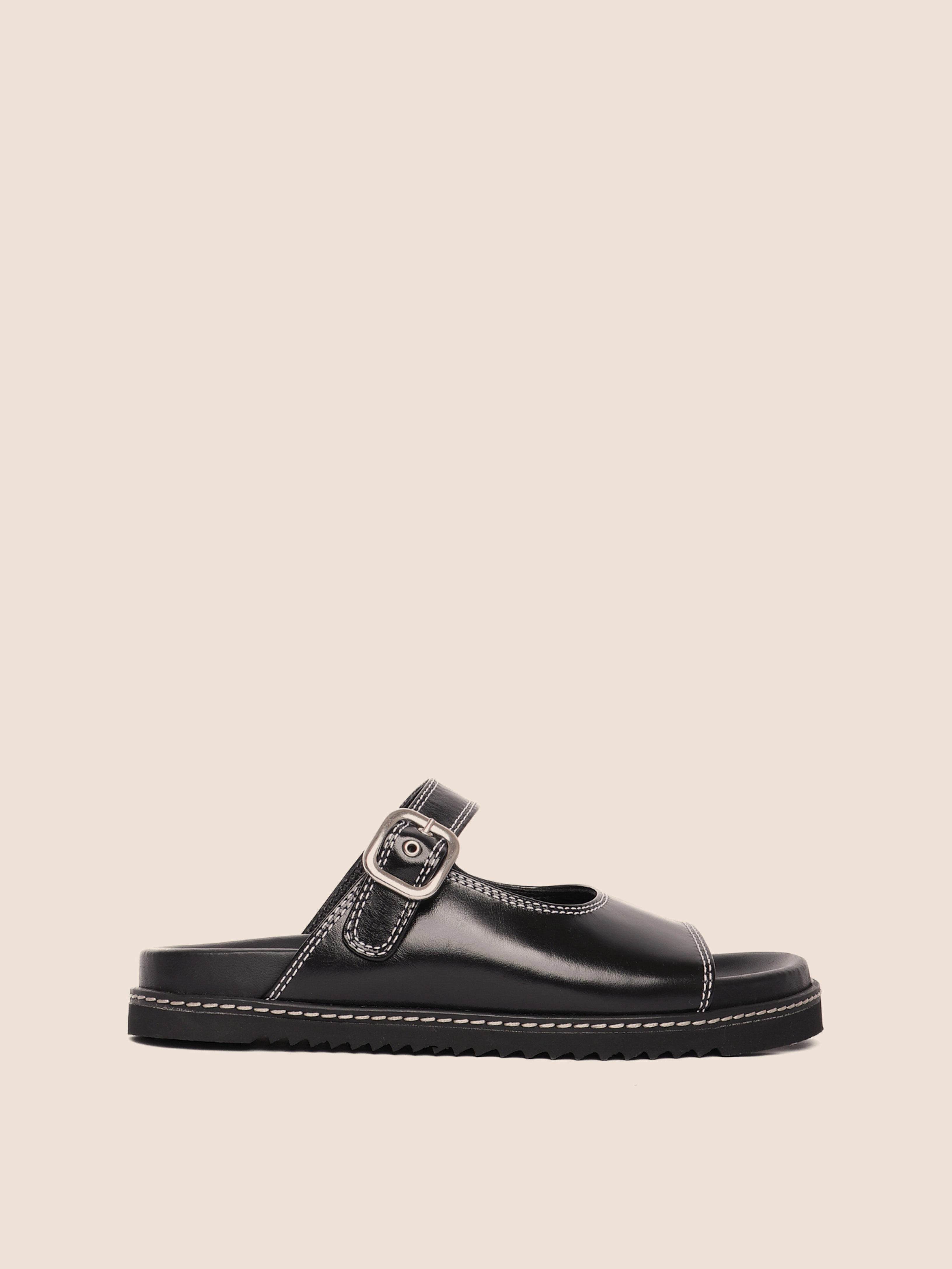 Trendy Vacation Sandals Madeira Black Sandal
