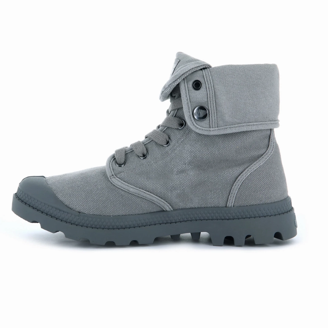 Shock Absorbing Functional Minimalist Fall Ready Baggy Canvas Boot in Titanium from Palladium