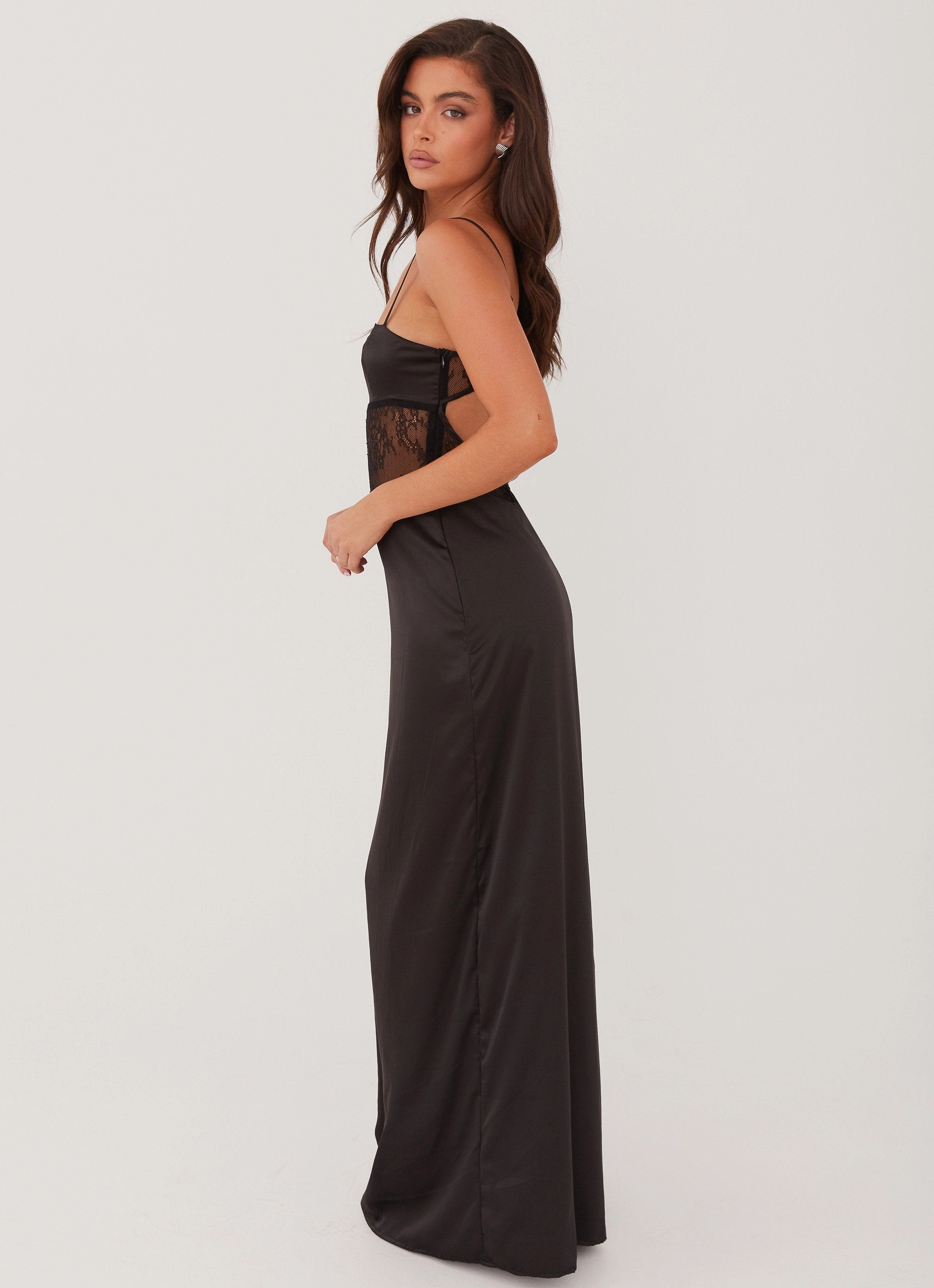 Breathable Wearable Palais Royale Lace Maxi Dress - Black