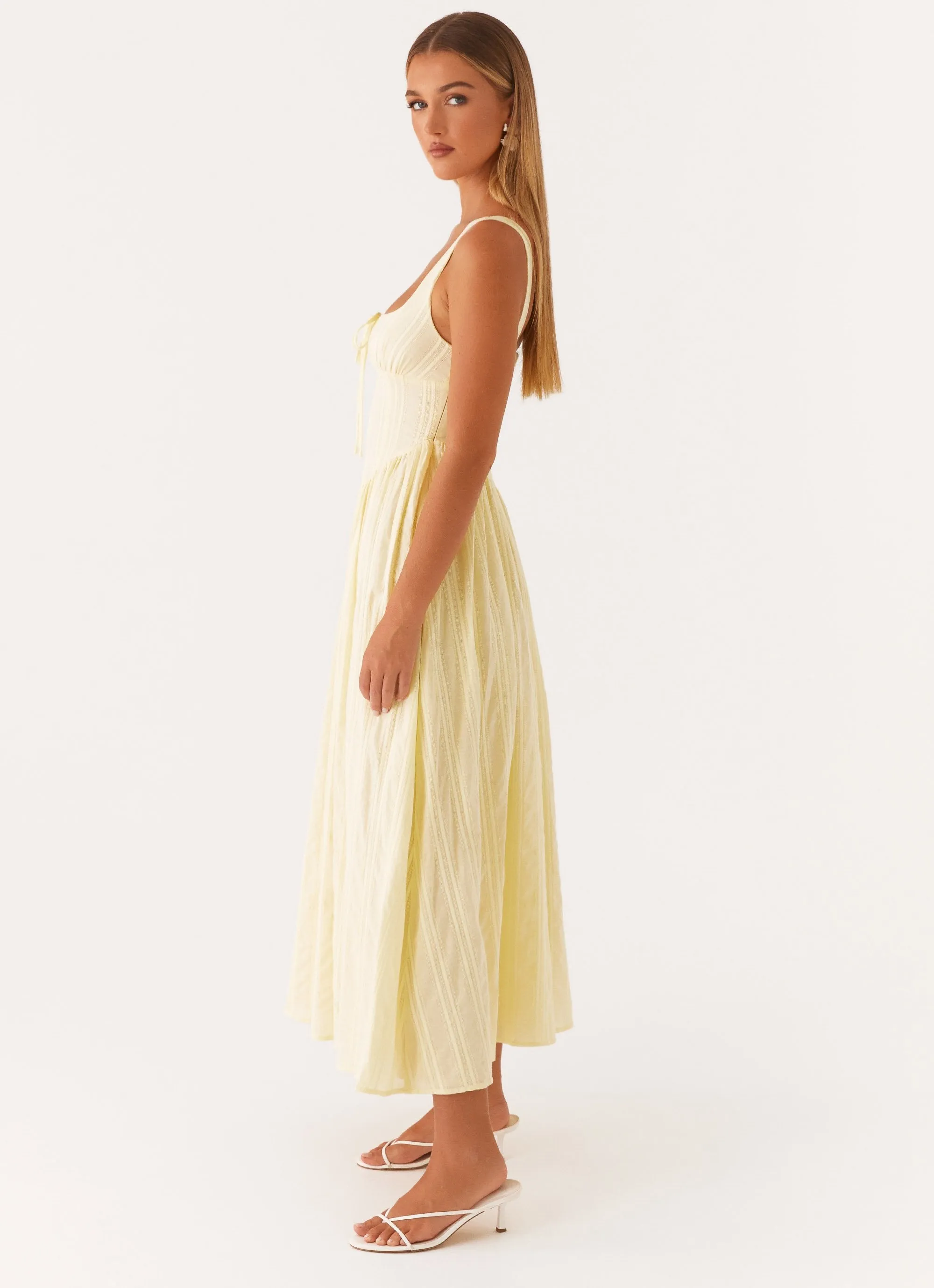 Pascuelle Midi Dress - Yellow Feminine flowing piece