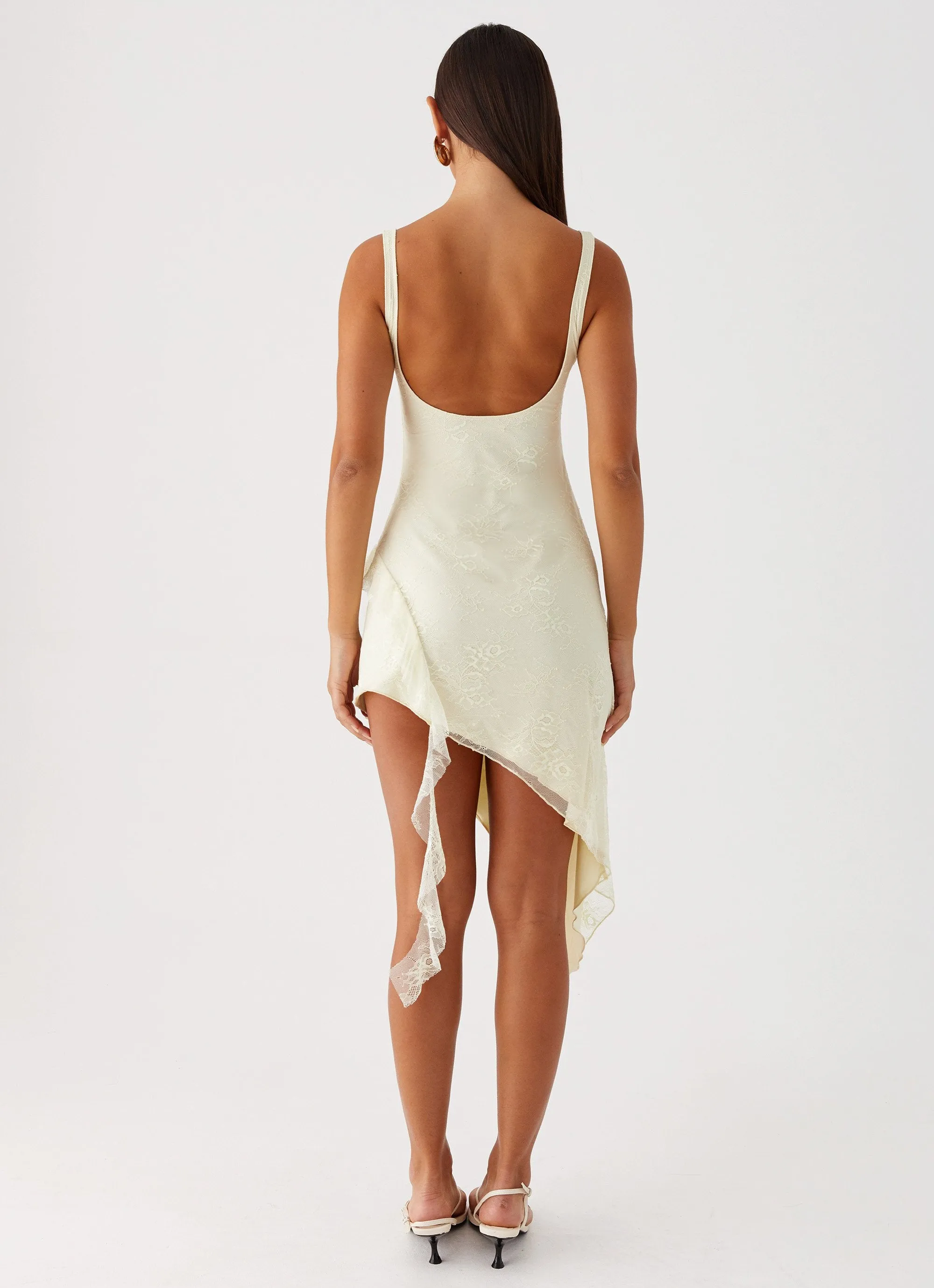 Chic Silhouette Smart Layering Patricia Midi Dress - Yellow