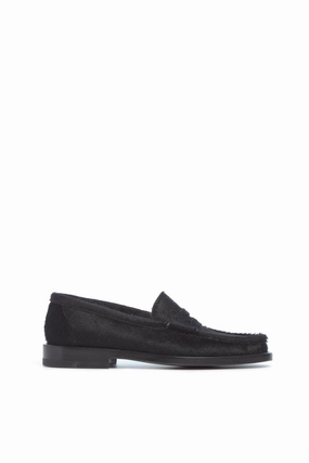 Versatile Walk. Pierre Loafer in Black Pony Hair
