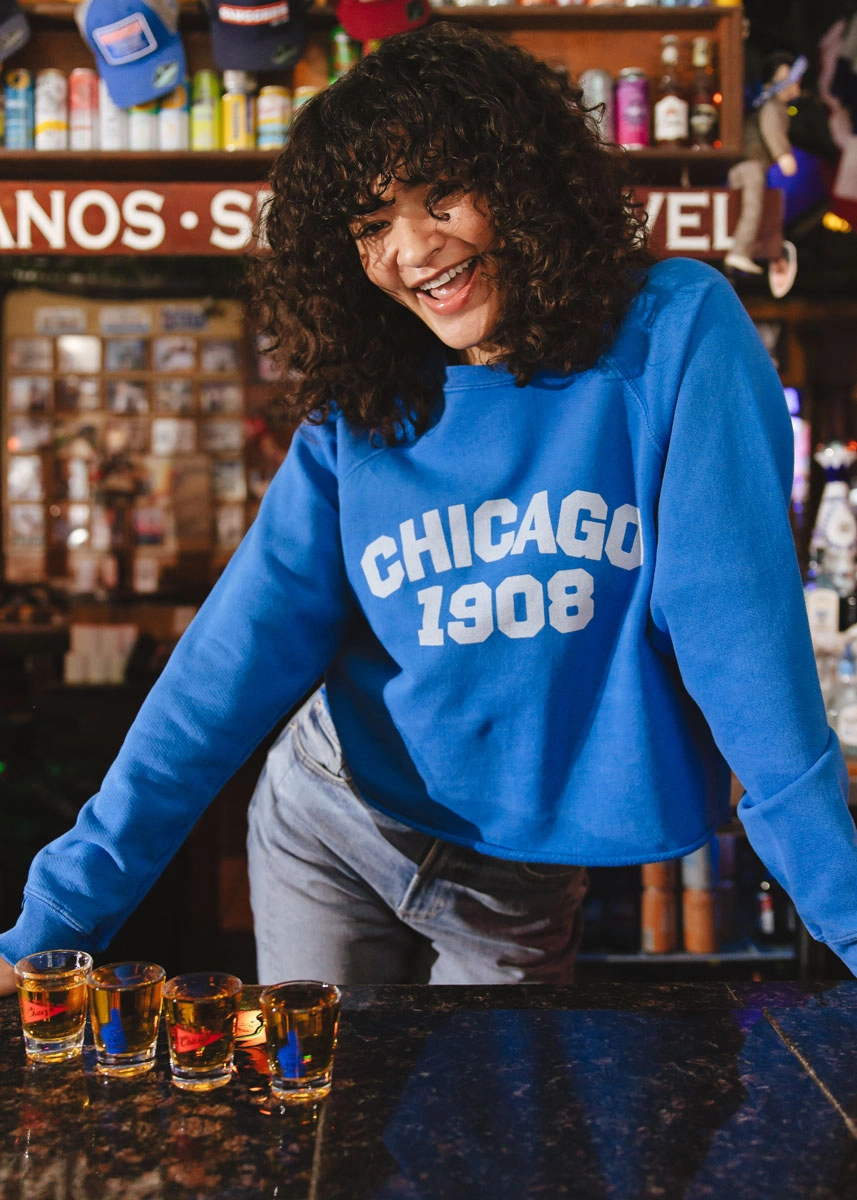 Chicago 1908 Classic Crew Sweatshirt - Vintage Royal Blue Snuggly Pieces