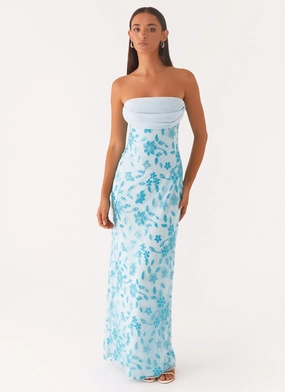 Timeless fitted silhouette Prism Beaded Maxi Dress - Blue