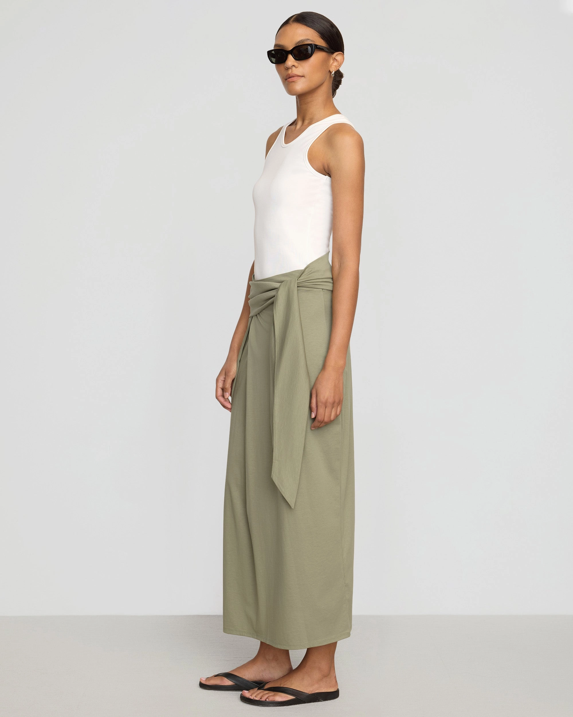 Fun Style Wrinkle Resistant Texture Prithi Scoop-Neck Tank