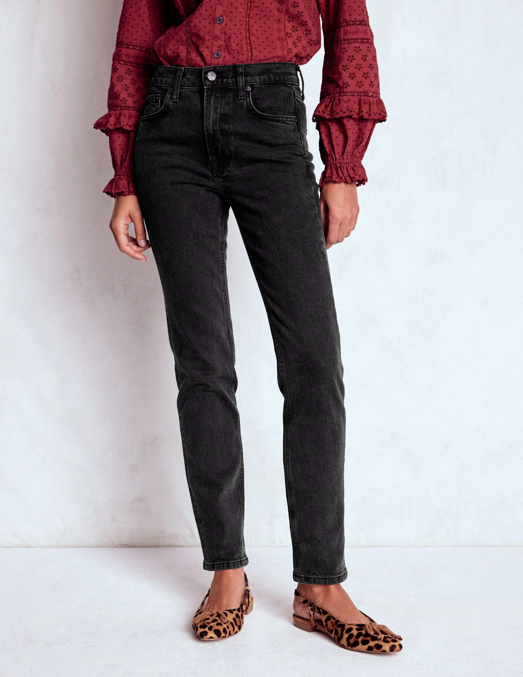 AntiPilling Smooth Fit Lining Girlfriend Jeans-Washed Black