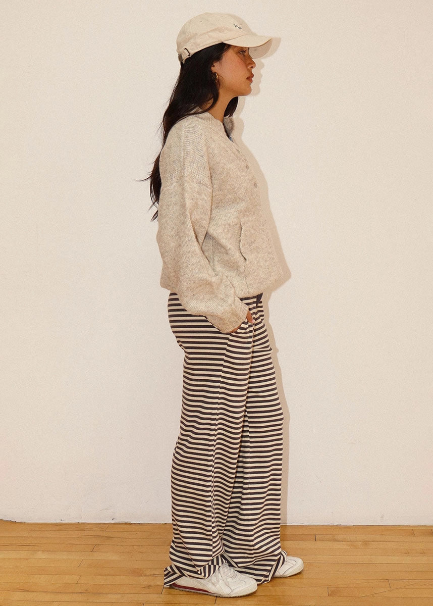 Breathable Open Weave Wallis Two-Tone Snap Collar Sweater - Oatmeal