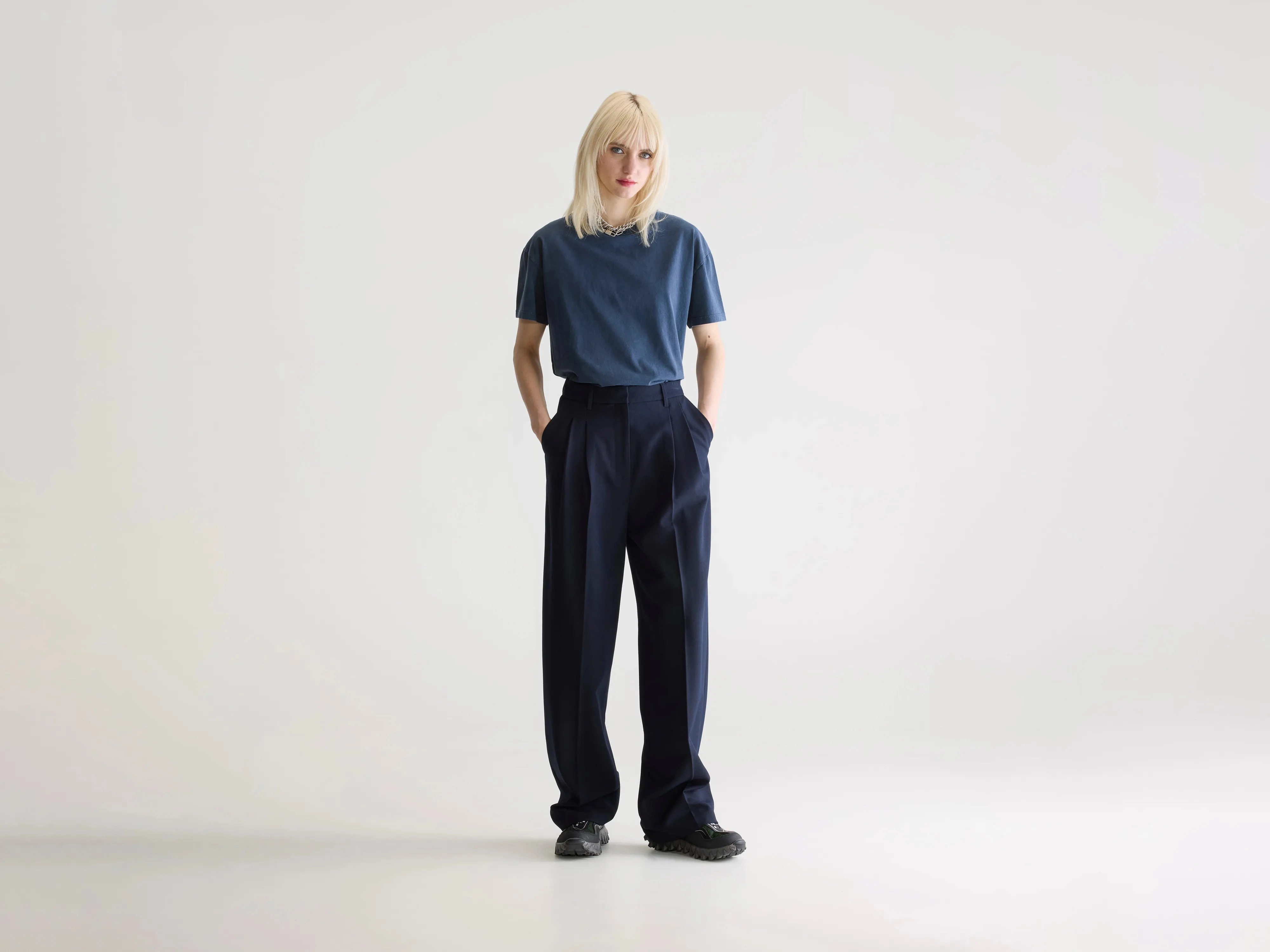 Dominic tailored trousers (252 / W / AMERICA) Adjustable Belt Loops