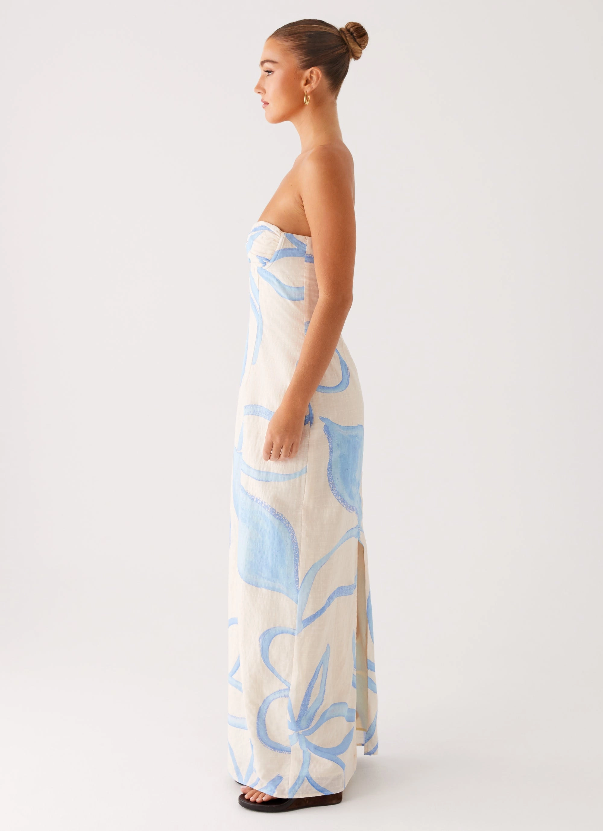 Raiden Maxi Dress - Bloom Wave Print Calm Style Pure Vibes