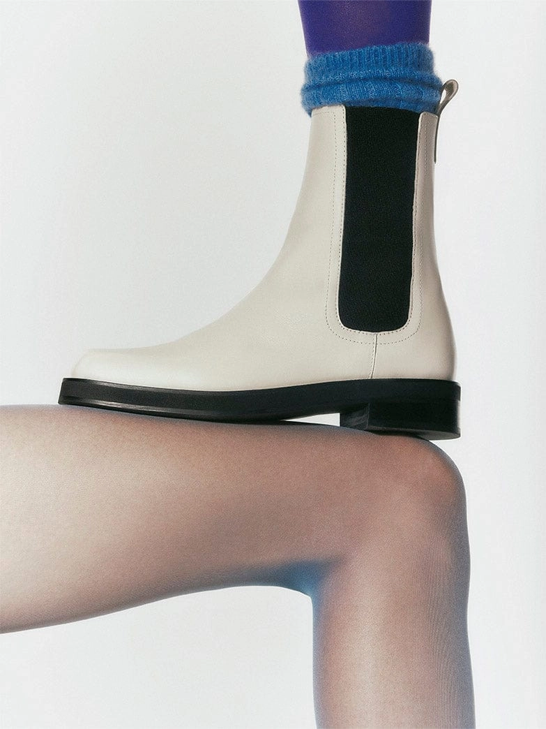 Slim Profile Snow Storm Mora Cream Boot