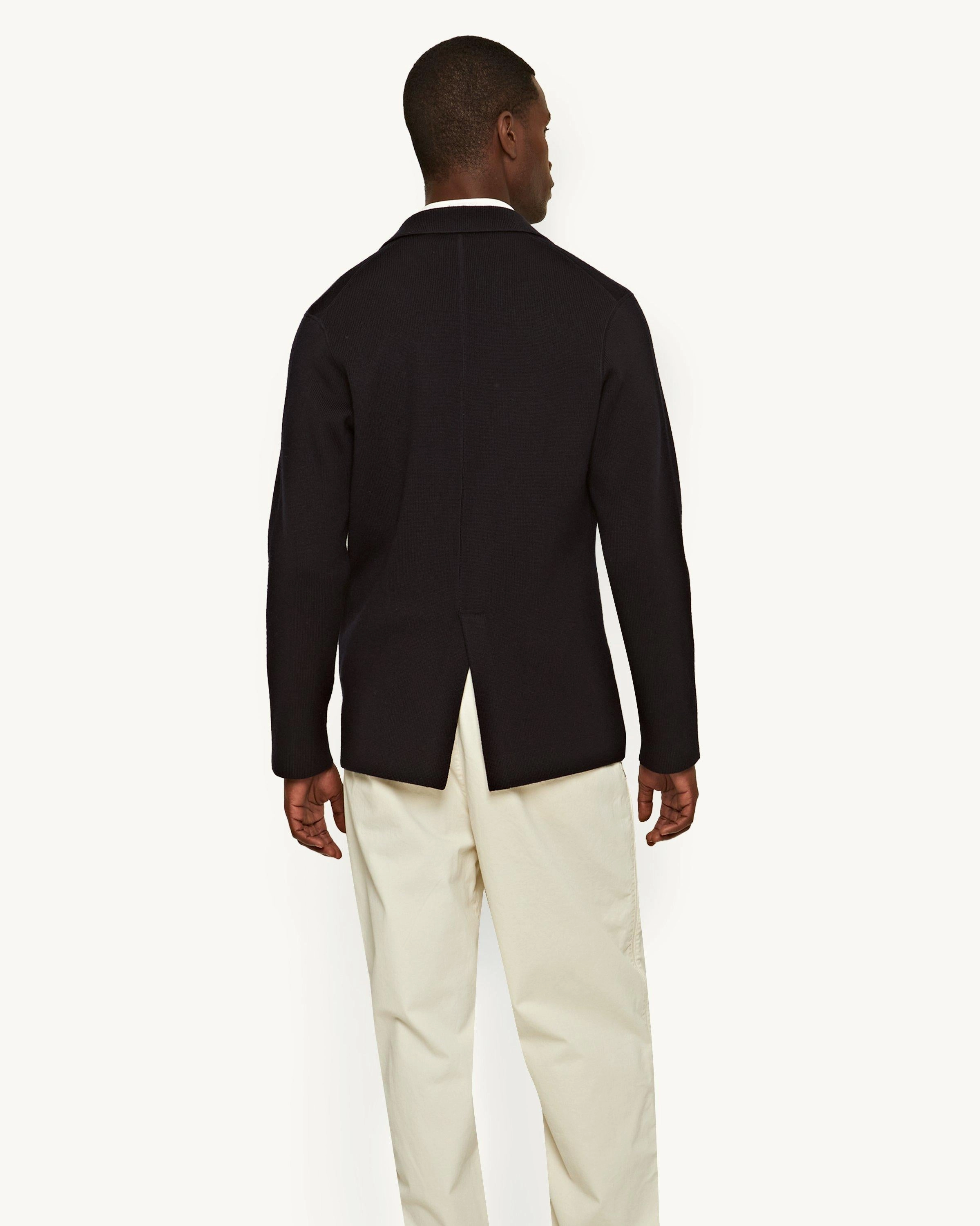 Rainer Comfortable Layer Elegant Comfort