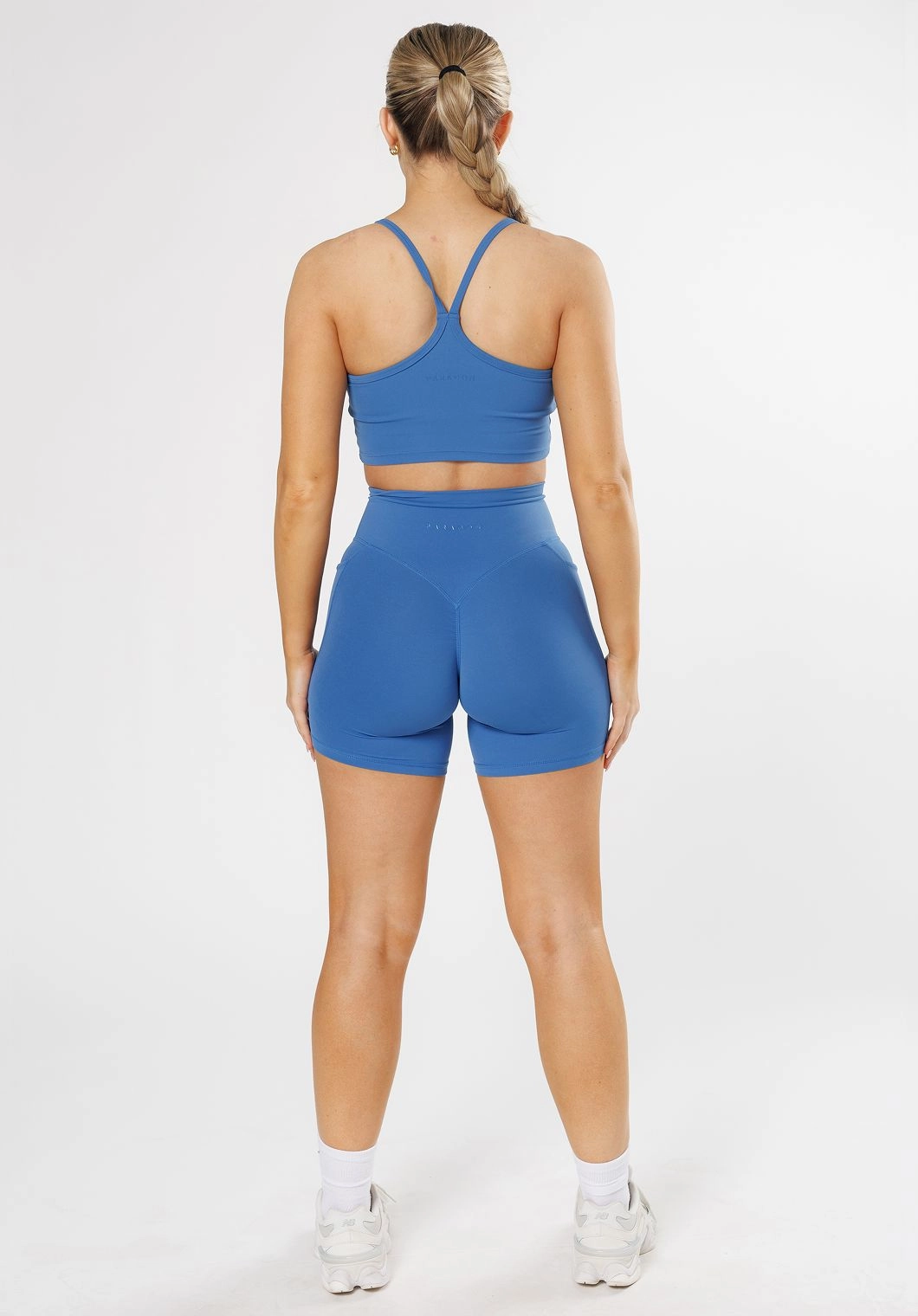 RecStretch Empower Sculptseam?  Plus Pocket Short 6?? Abyss WideLegOpening Clean Aesthetic