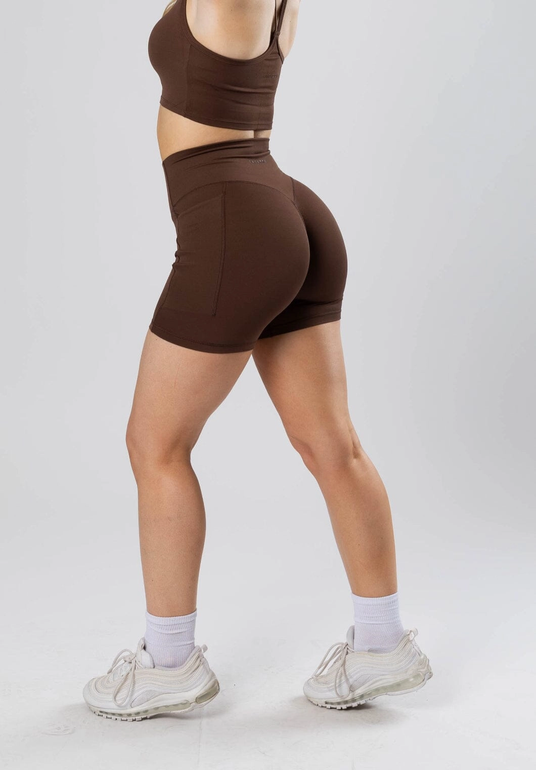 Sport Edge Ergonomic Curved Seams RecStretch Empower Sculptseam?  Plus Pocket Short Coconut