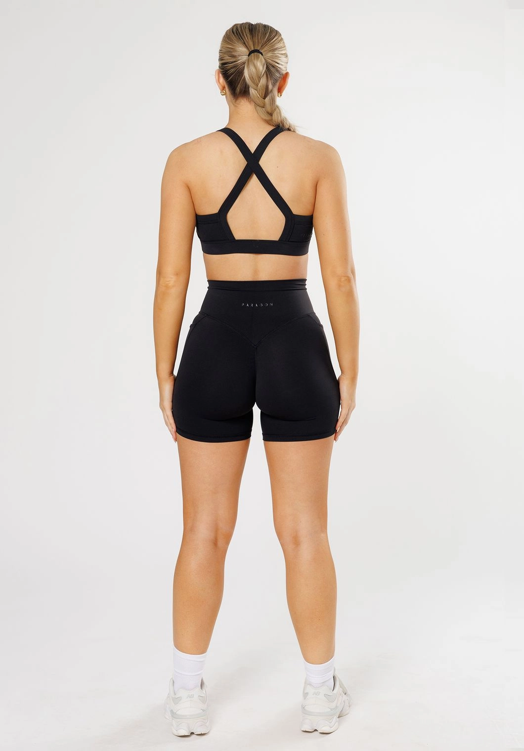 Multi Panel Construction sophisticated appearance RecStretch Empower Sculptseam? Plus Pocket Short 6?? Black