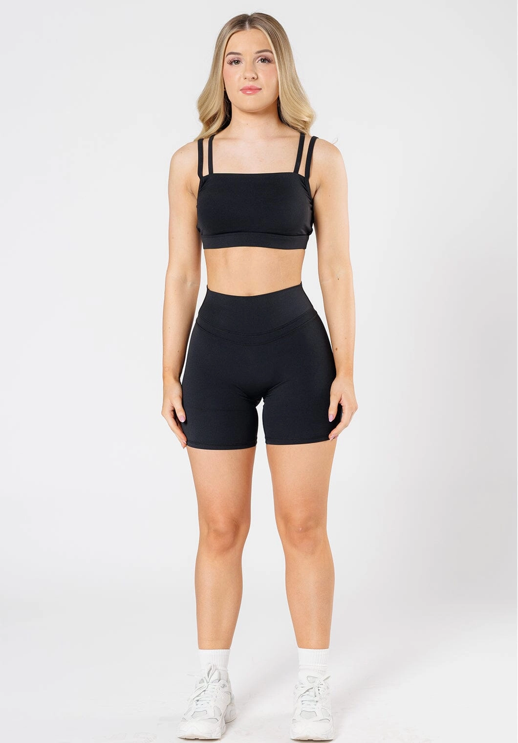 RecStretch Levitate Sculptseam?  Plus Short 6?? Black Minimalist Look Slim Waist