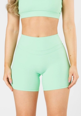 RecStretch Levitate Sculptseam?  Plus Short 6?? Sour hat