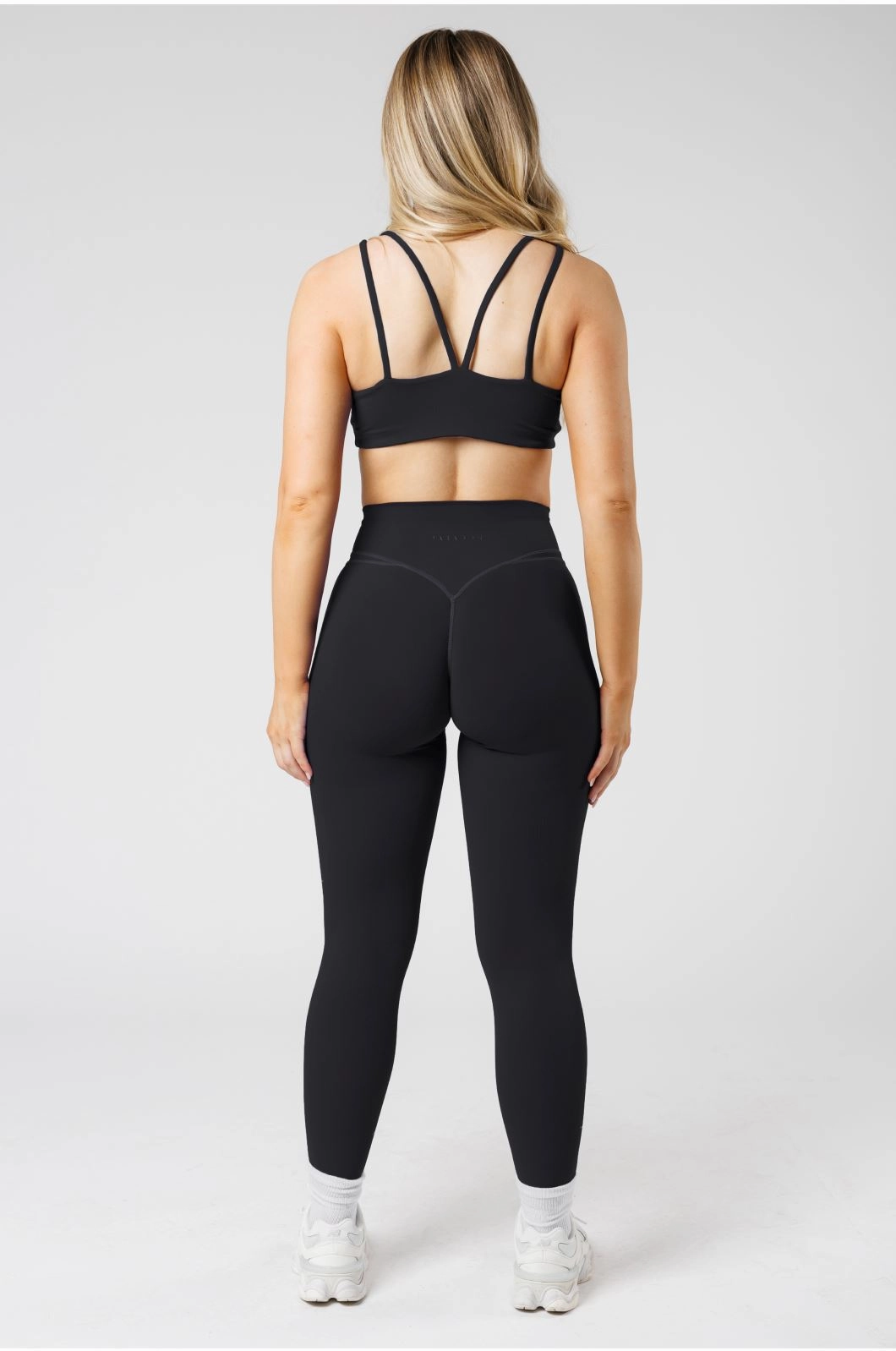 Dance Practice Lightweight Material RecStretch? Levitate Sculptseam? Plus Legging Black