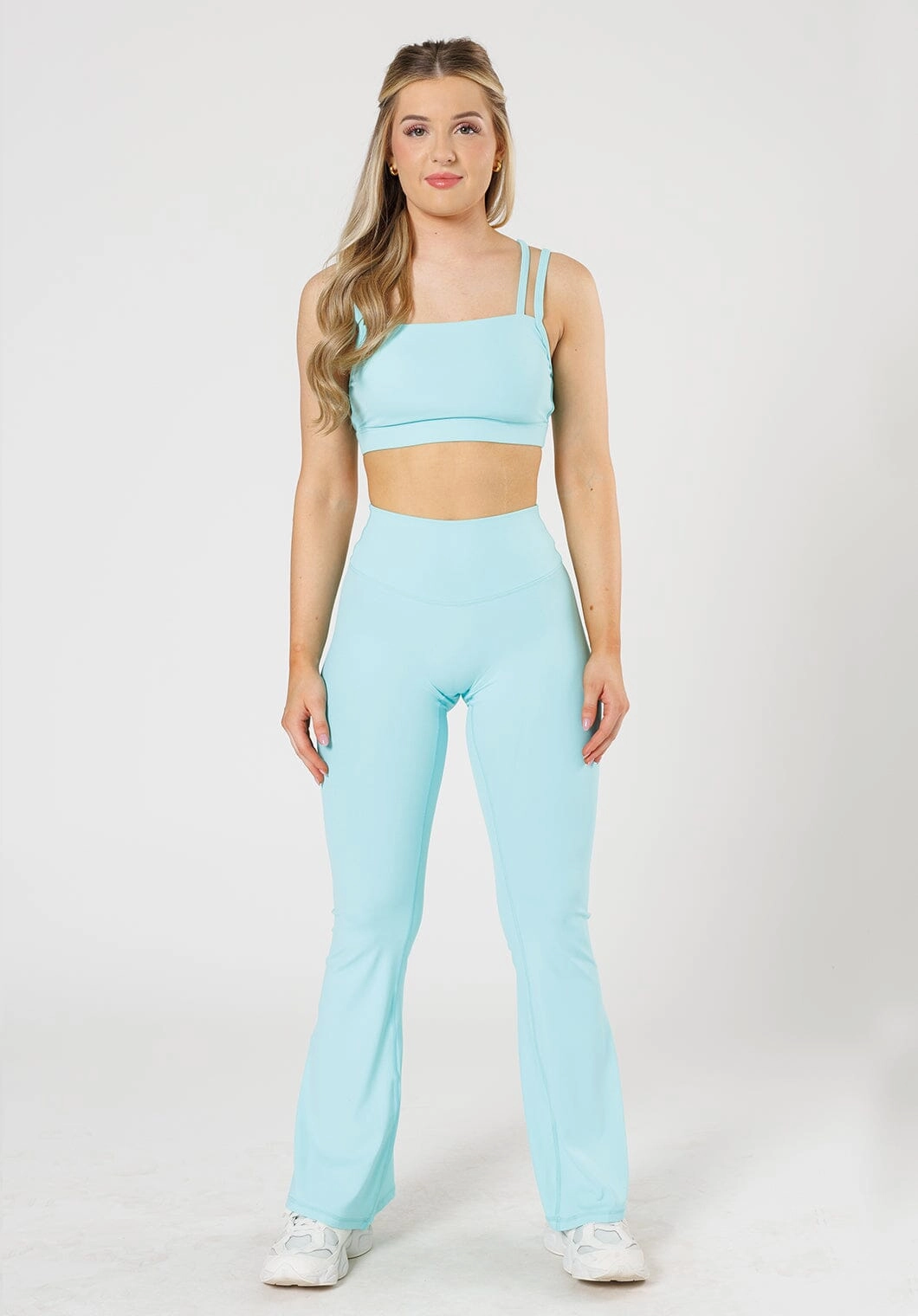 Motion Ready RecStretch? Original Sculptseam? Plus Essential Flare Legging 31" Macaron