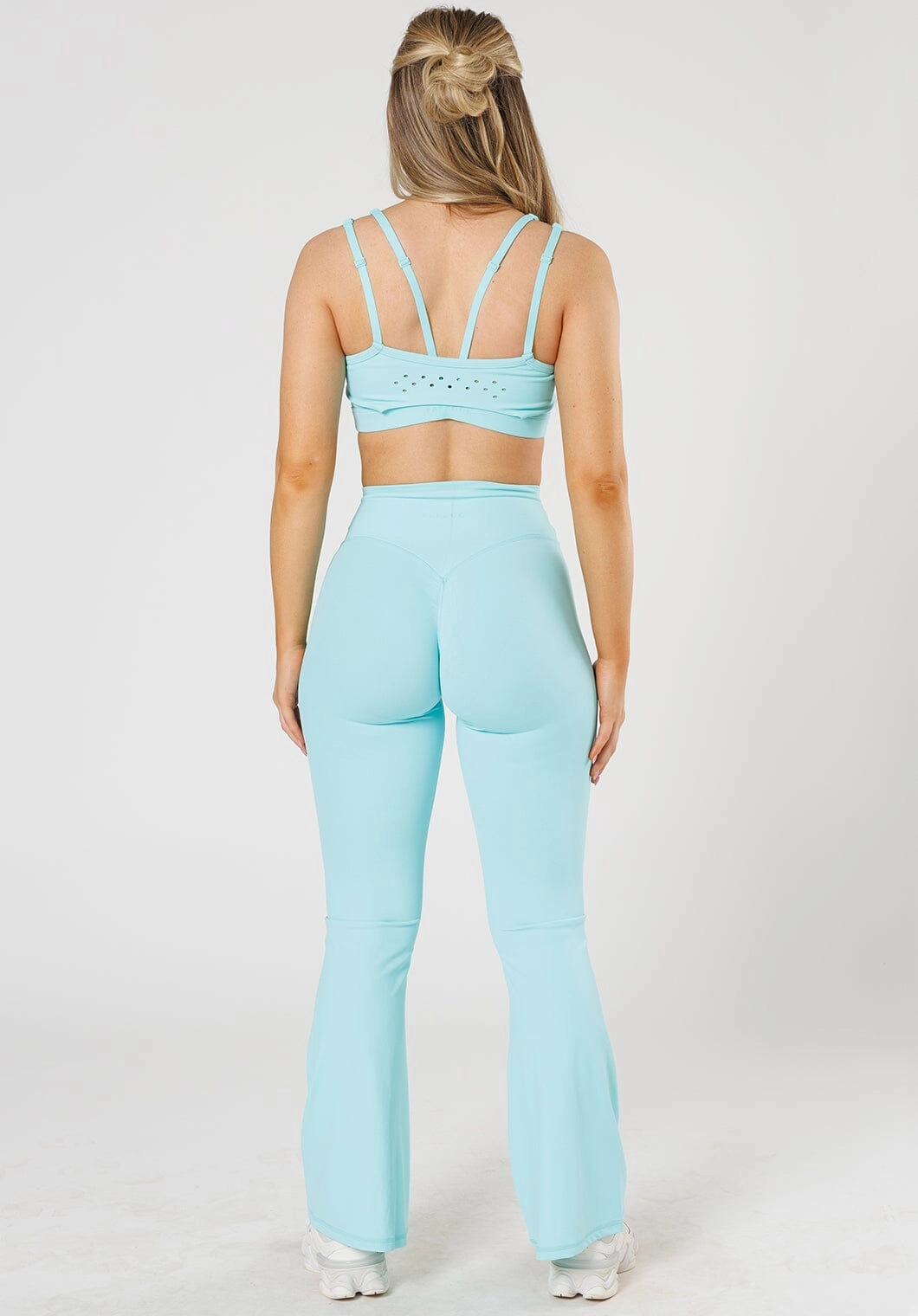 RecStretch? Original Sculptseam? Plus Essential Flare Legging 31" Macaron Yoga Class Quick Dry Shape Wear