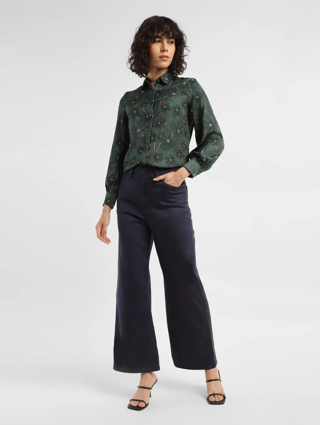 Street Mood Effortless Look Women's Redloop Navy Blue Ribcage Bell Bottom Wide Leg Fit High Rise Jeans