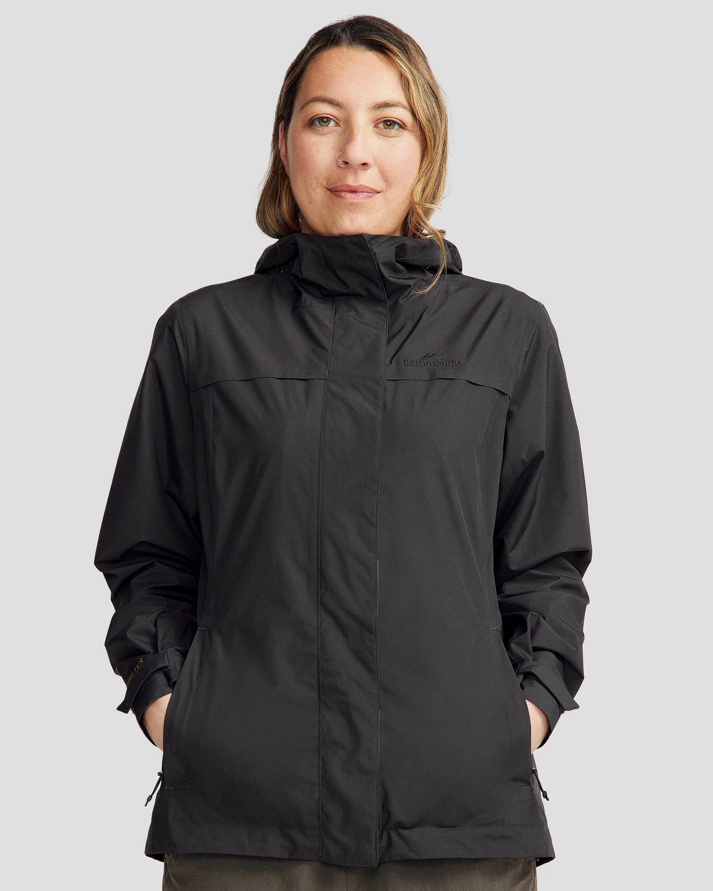 Stretch Material Moisture Managing Liner Women's Bealey 2L GORE-TEX? Rain Jacket - Black Stingray
