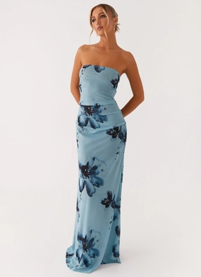Field Of Dreams Maxi Dress - Blue Black Floral french chic and Effortless fit dress.