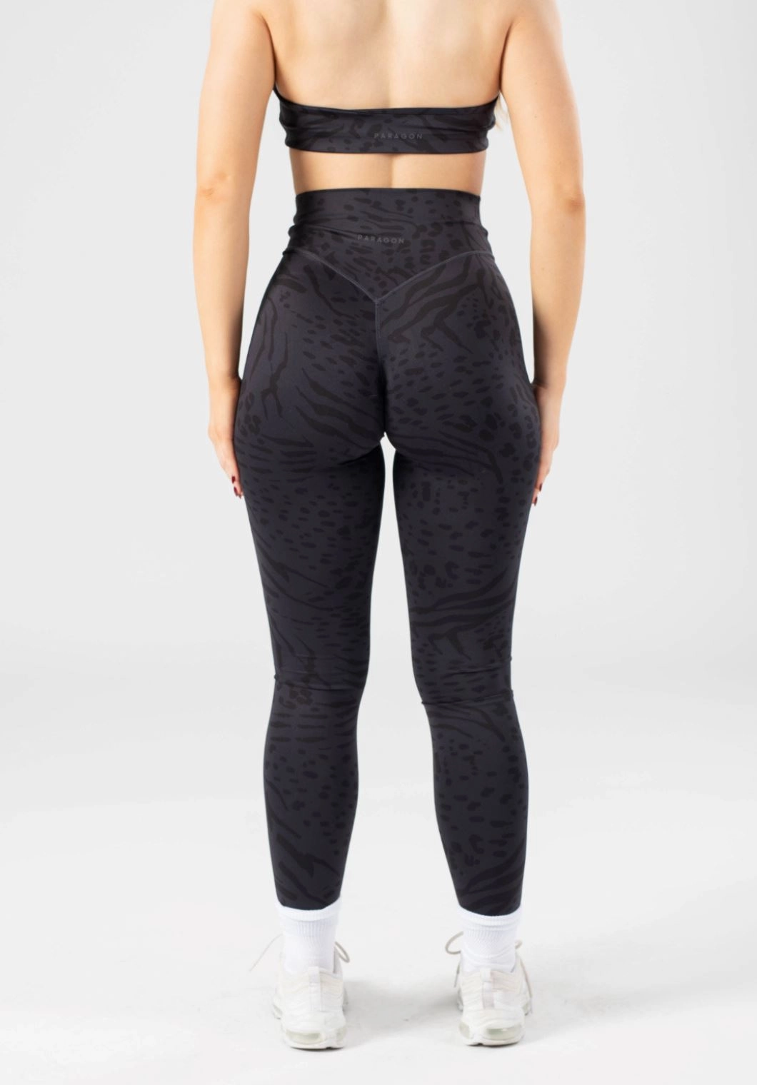 Stylish Fit Reluna Crossover Sculptseam? Legging Panther