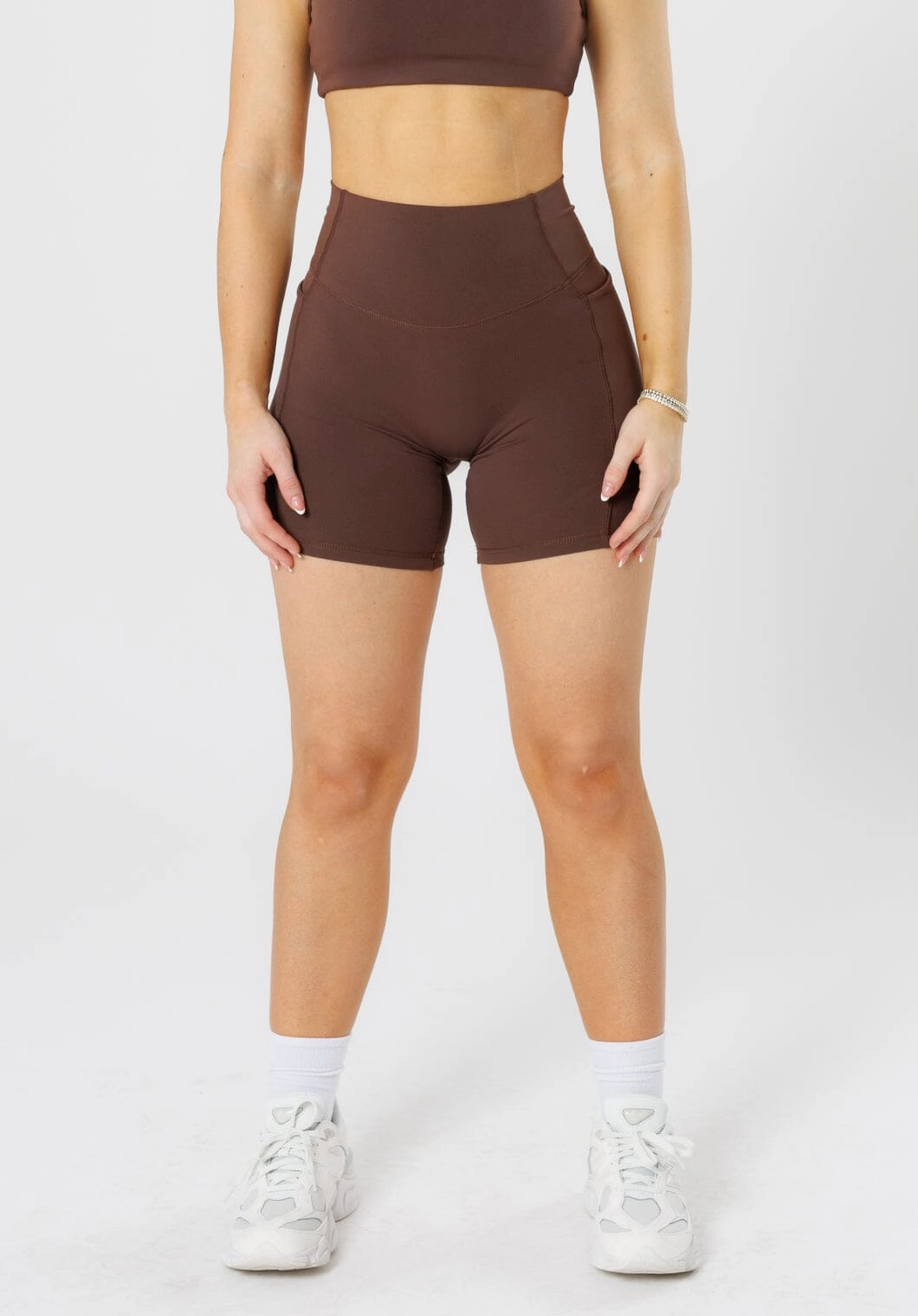 Reluna Empower Sculptseam?  Plus Pocket Short 6?? Walnut Festival wear Stretch performance