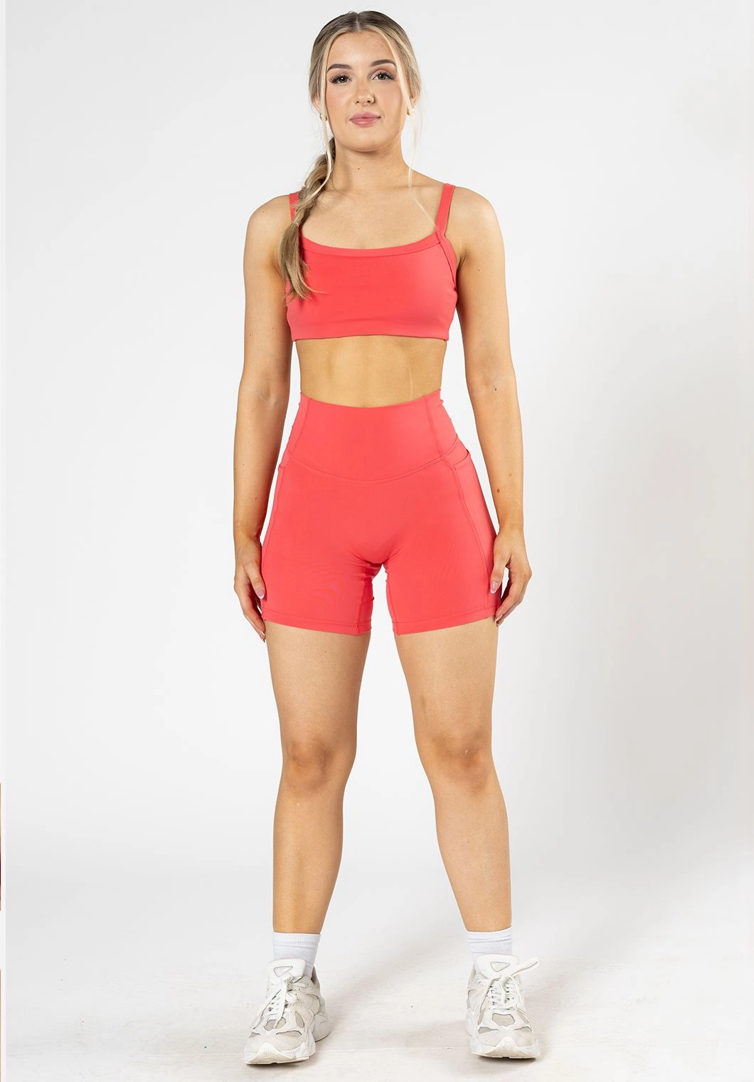 Beach Comfort mid-rise Reluna? Empower Sculptseam? Pocket Short 6?? Spicy Marg