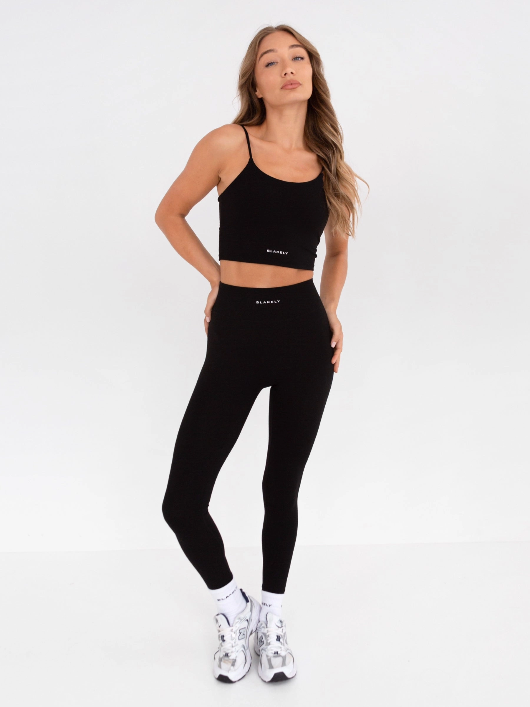 Easy Structure Ultimate Sculpt Bra - Black