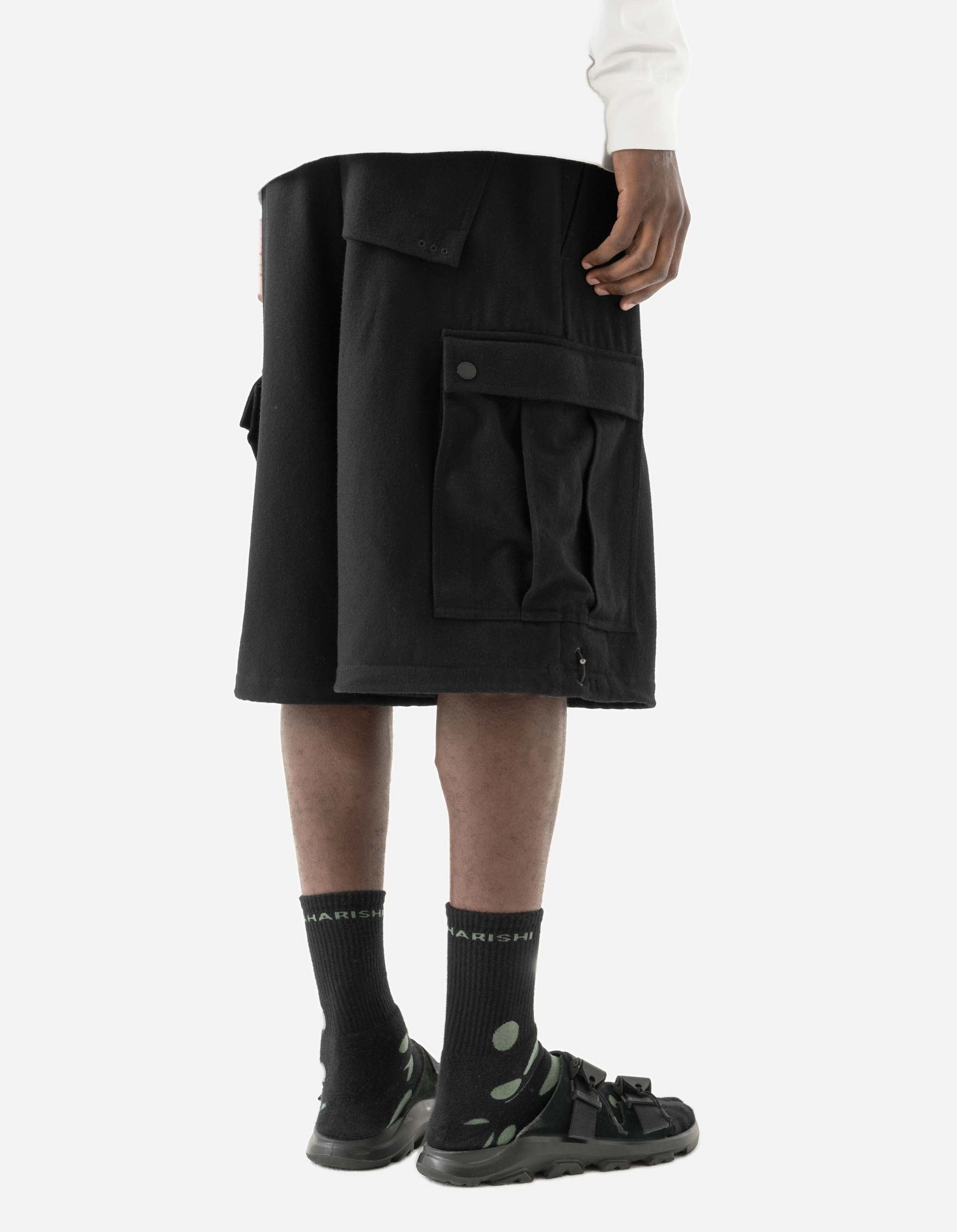 7118 Oversized Wool Cargo Snoshorts Black All Purpose Utility Fit