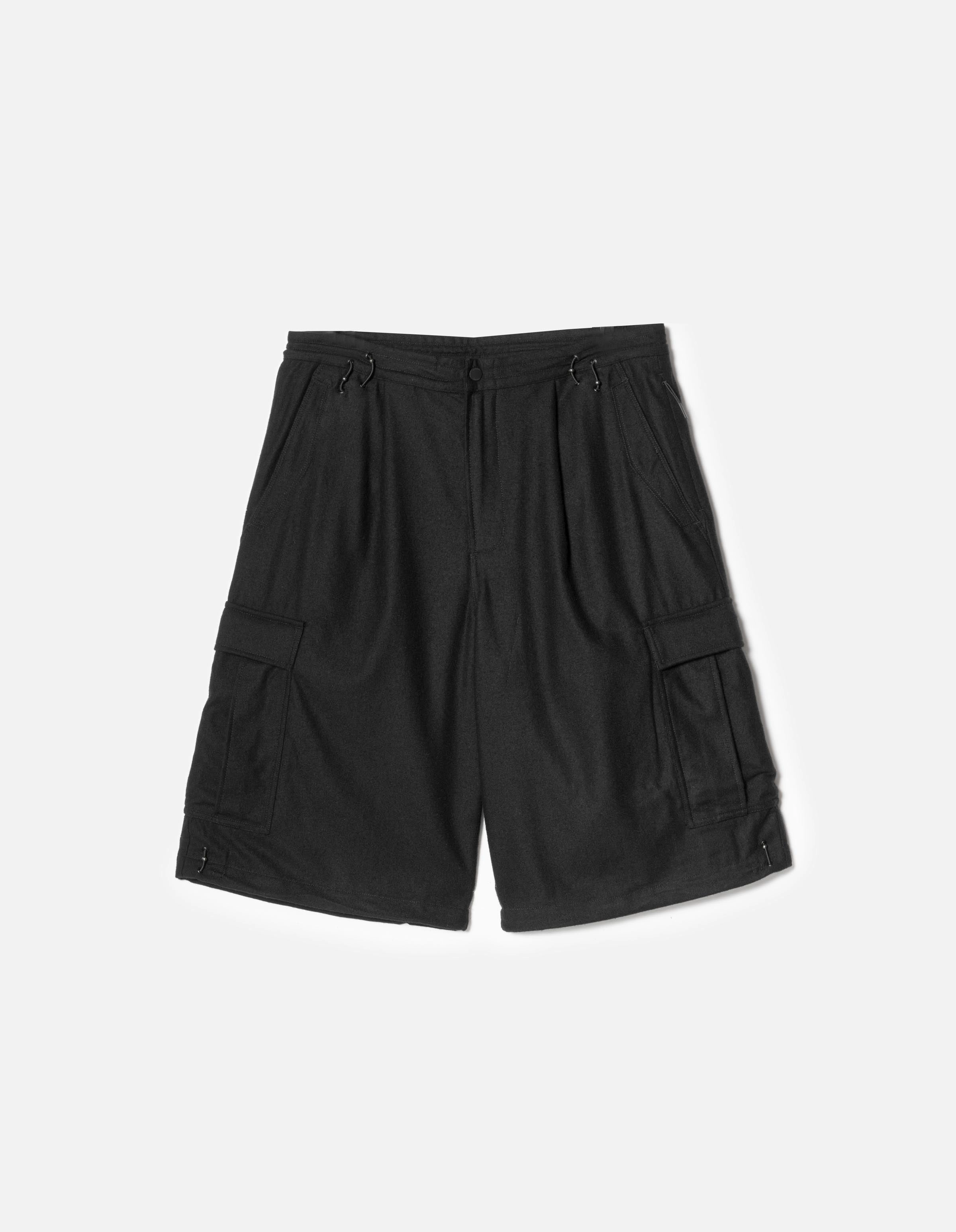 7118 Oversized Wool Cargo Snoshorts Black Nylon Material