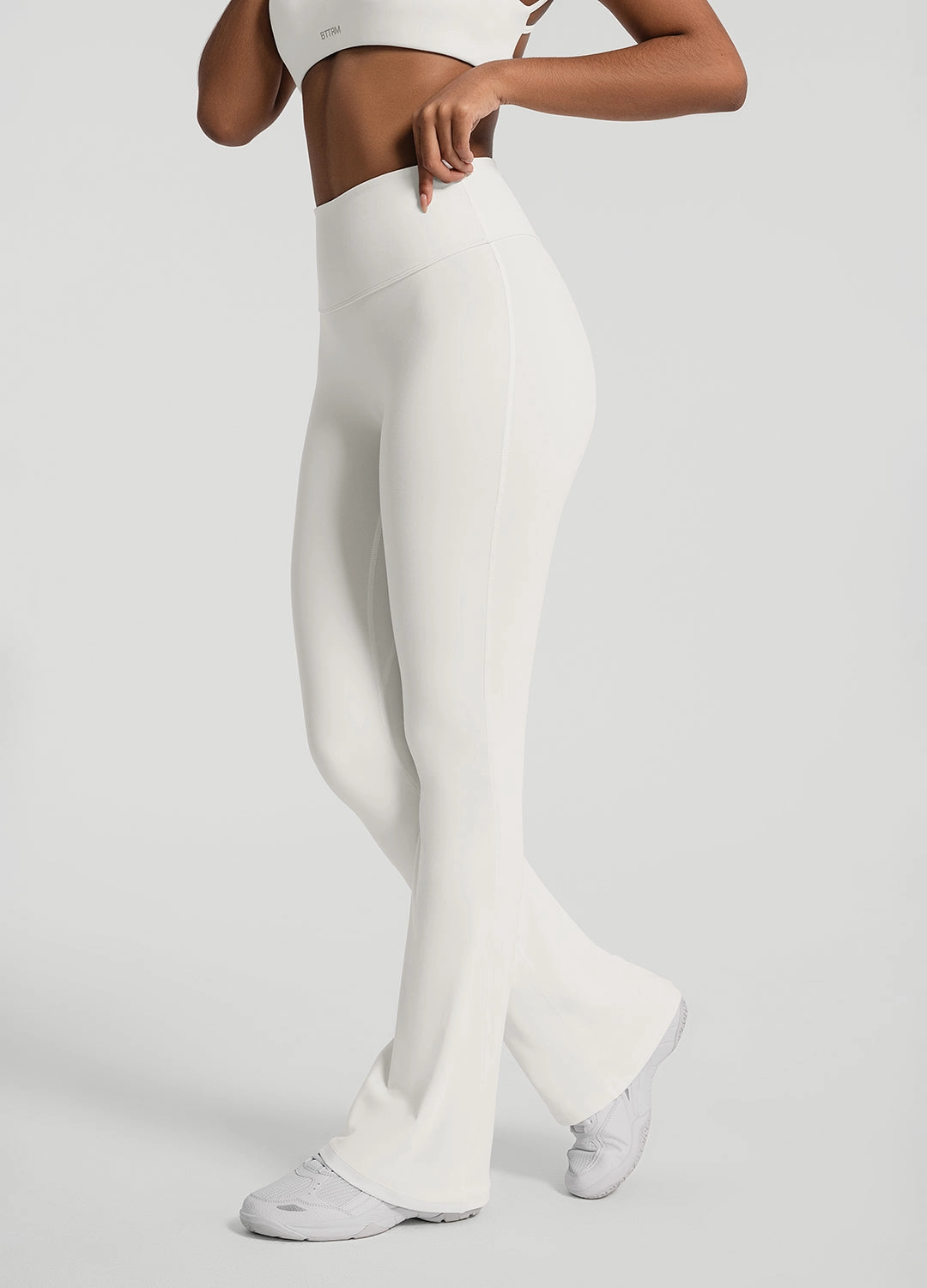 Sculpting Fit Ruched Flared Leggings