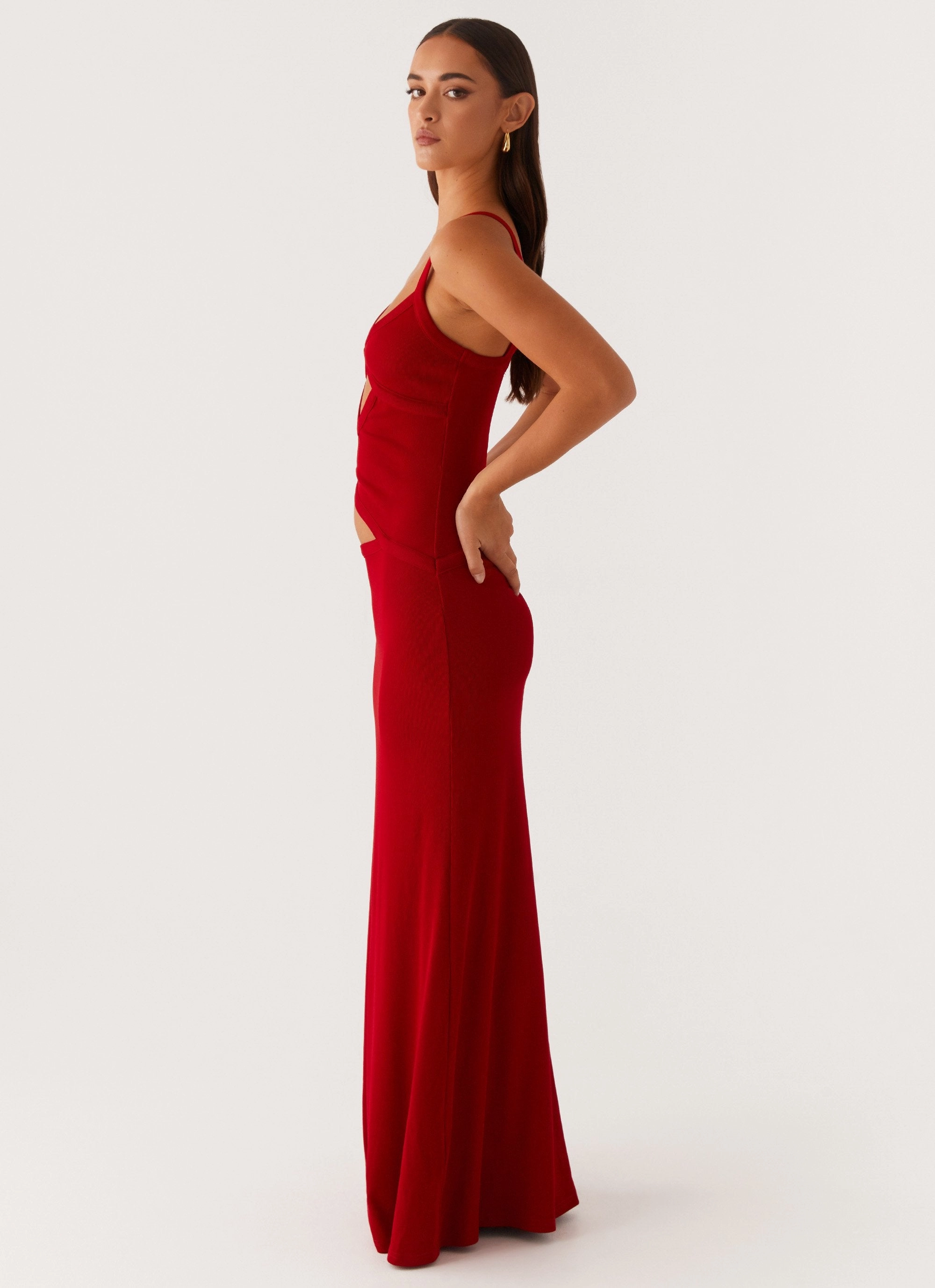 Jocelyn Maxi Dress - Red Fluid Shape Lounge Mode