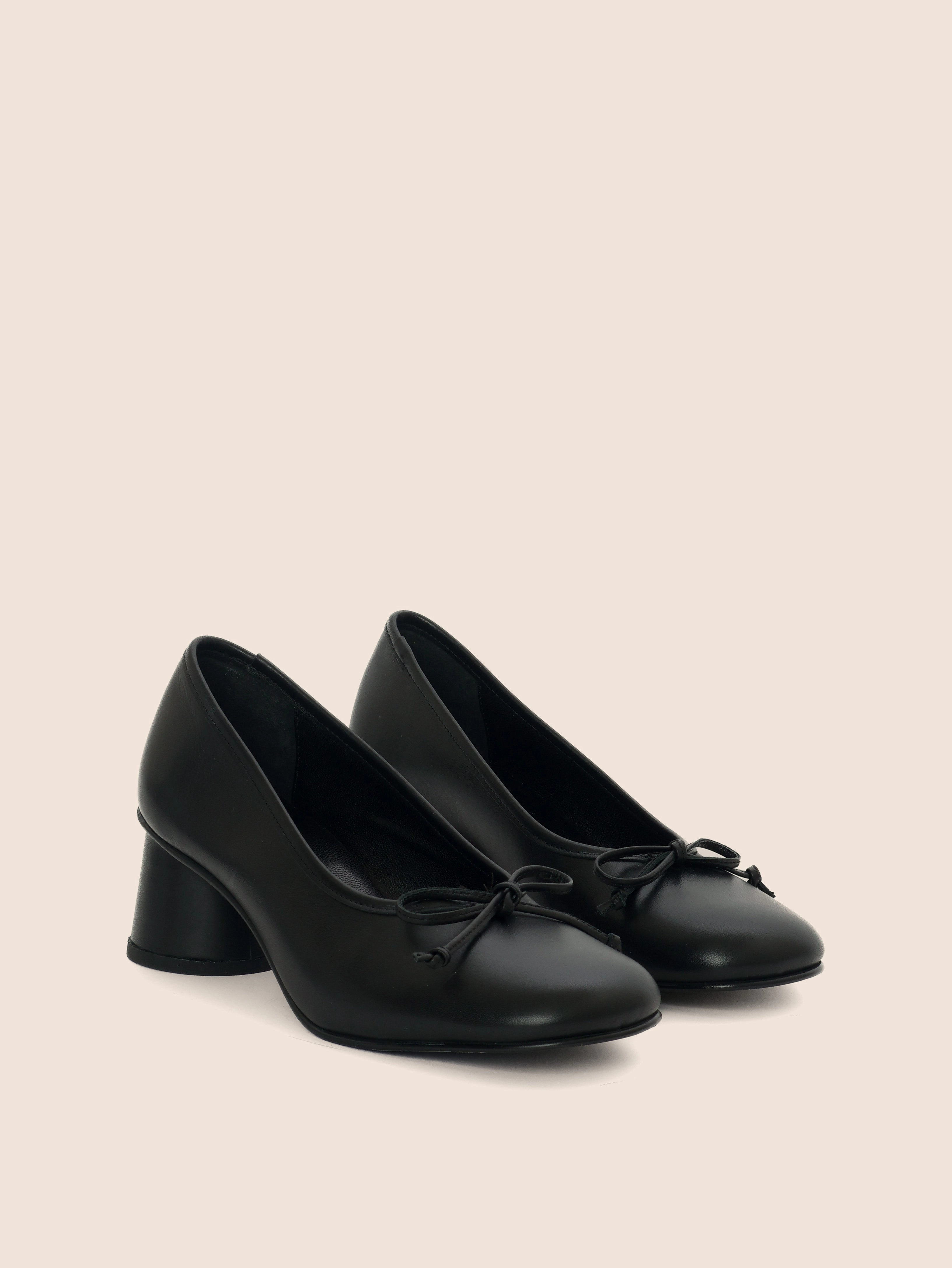 Everyday Chic Club Ready Salvada Black Heel