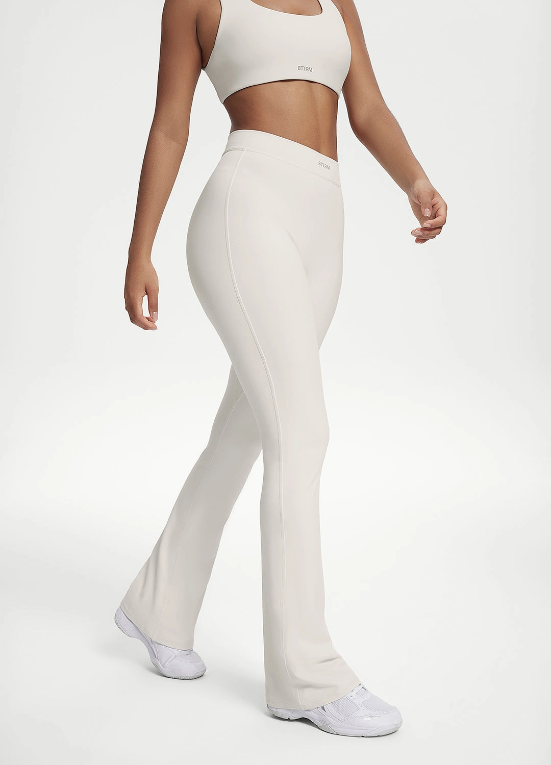Scrunch Back Flared Leggings Signature Fit Flexible Waistband