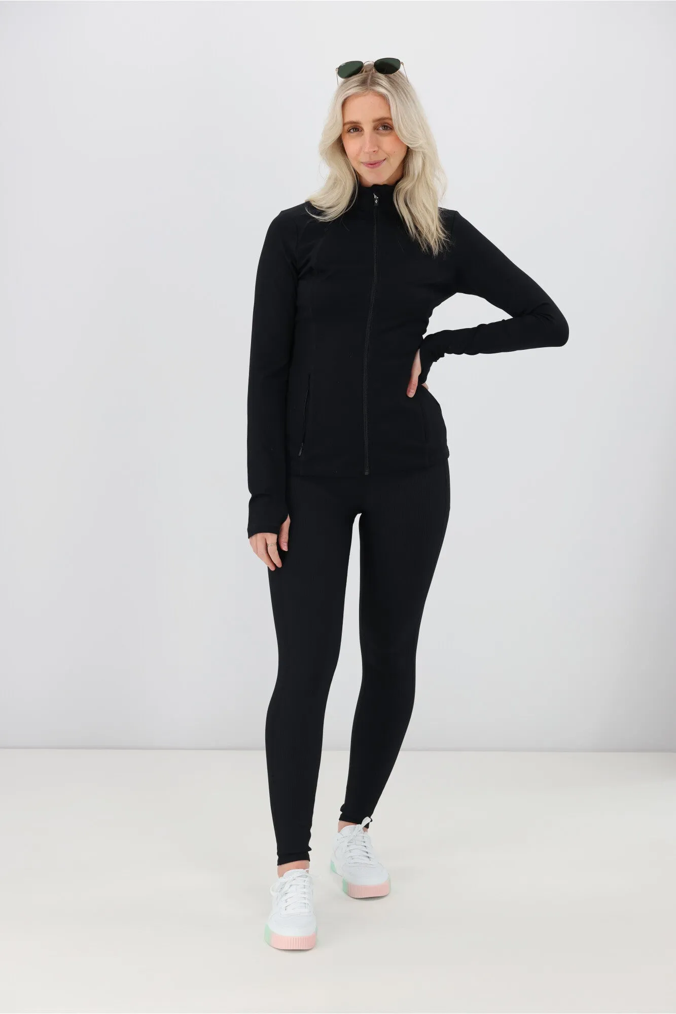 No Smell Airtight Seam Sealing Skechers Go Walk Jacket Black