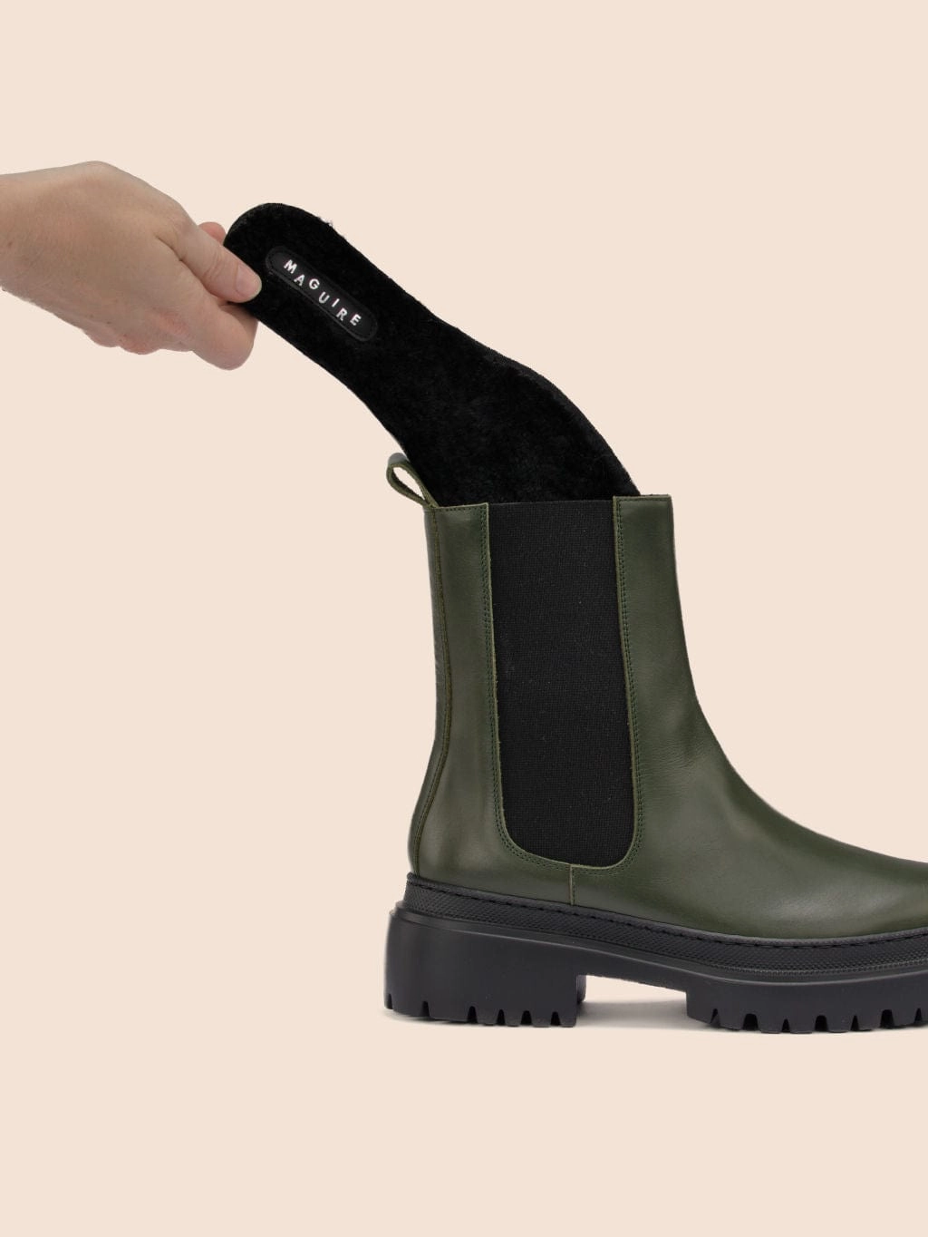 Zip Up Style Crisp Look Shearling Insoles