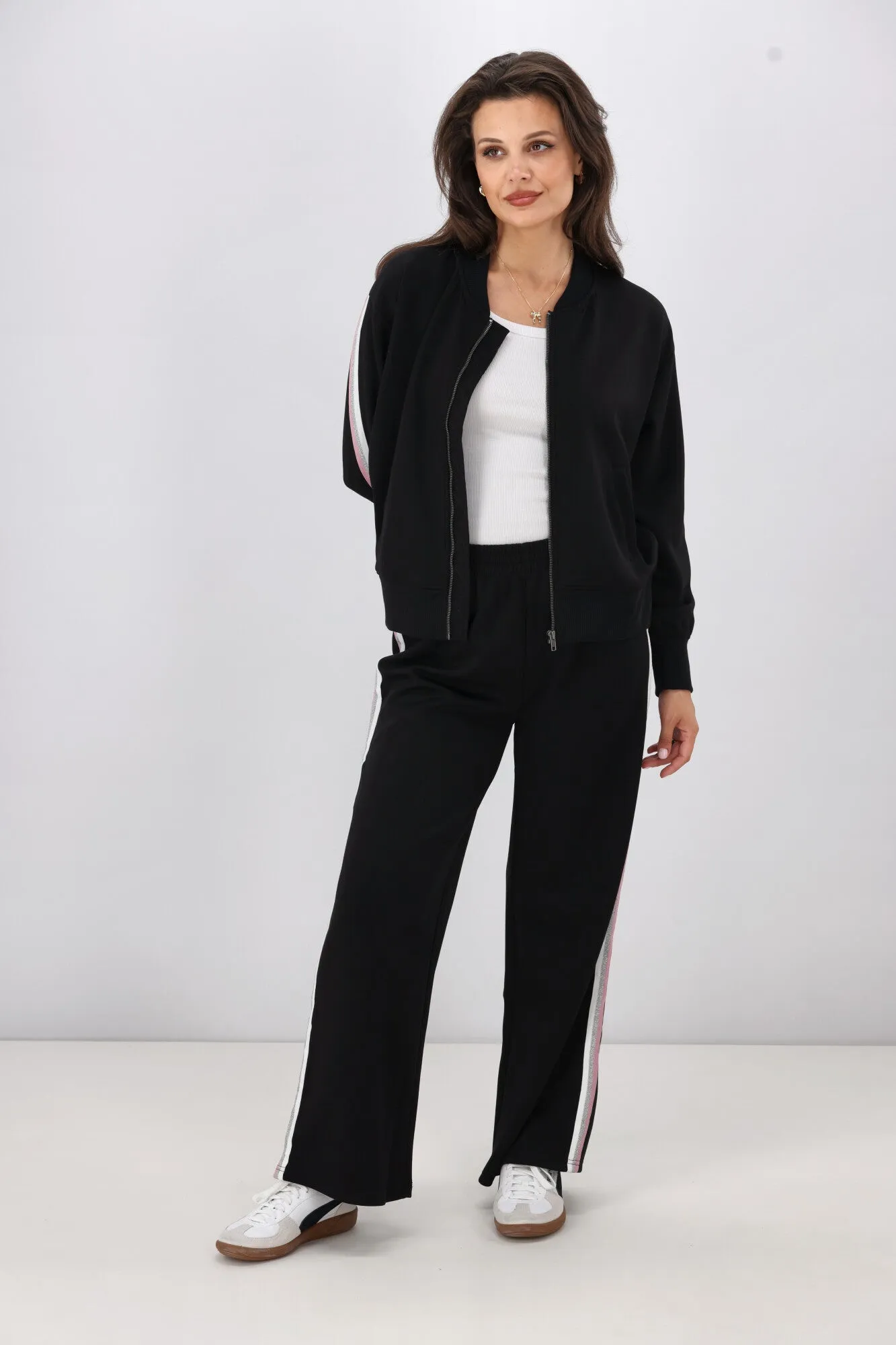 Shine On Label Maddie Bomber Jacket Black Ultra Light Packable Seamless Technology