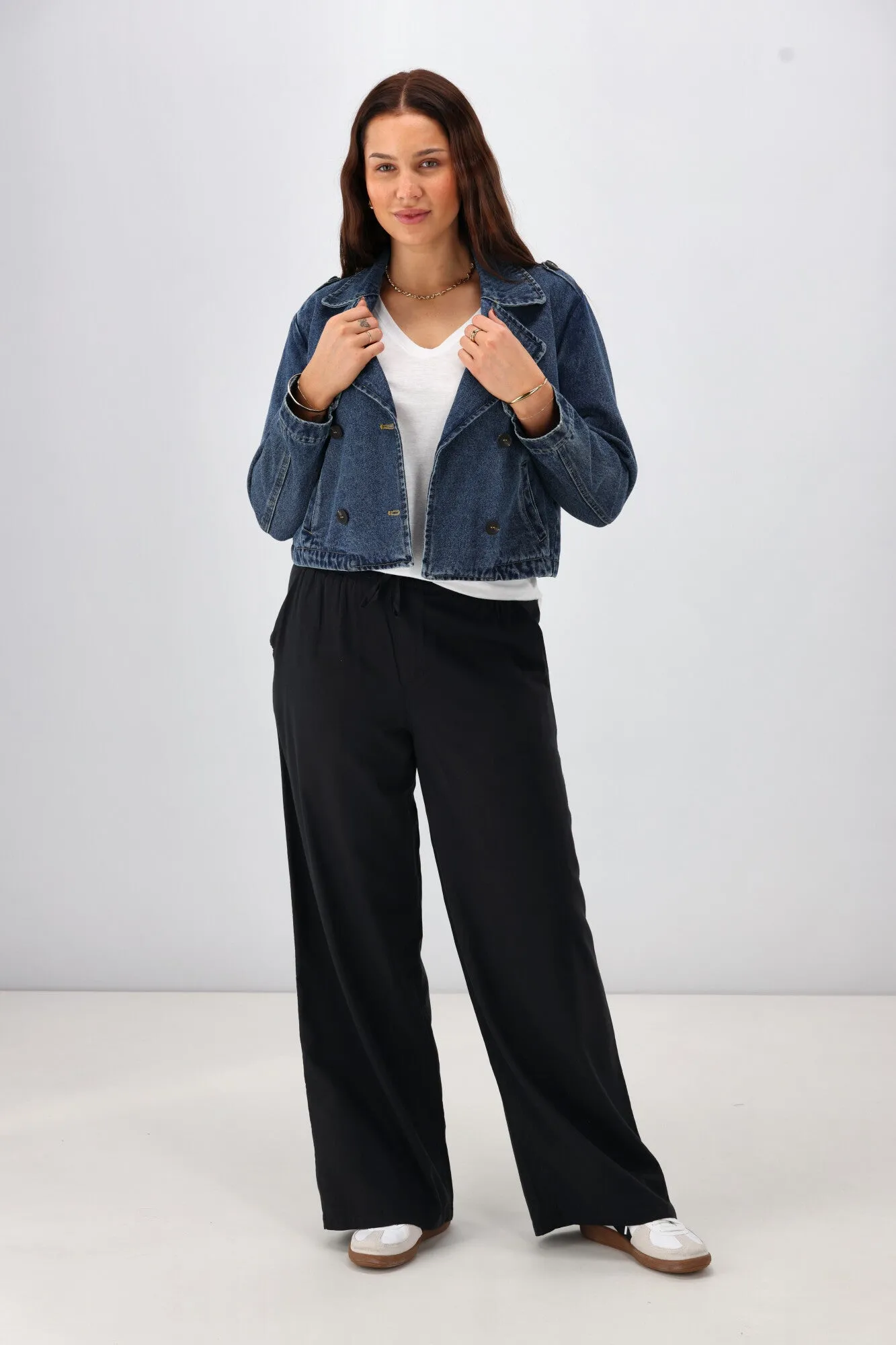 Hard Cover Waterproof Zipper Shine On Label Mercedes Cropped Denim Trench