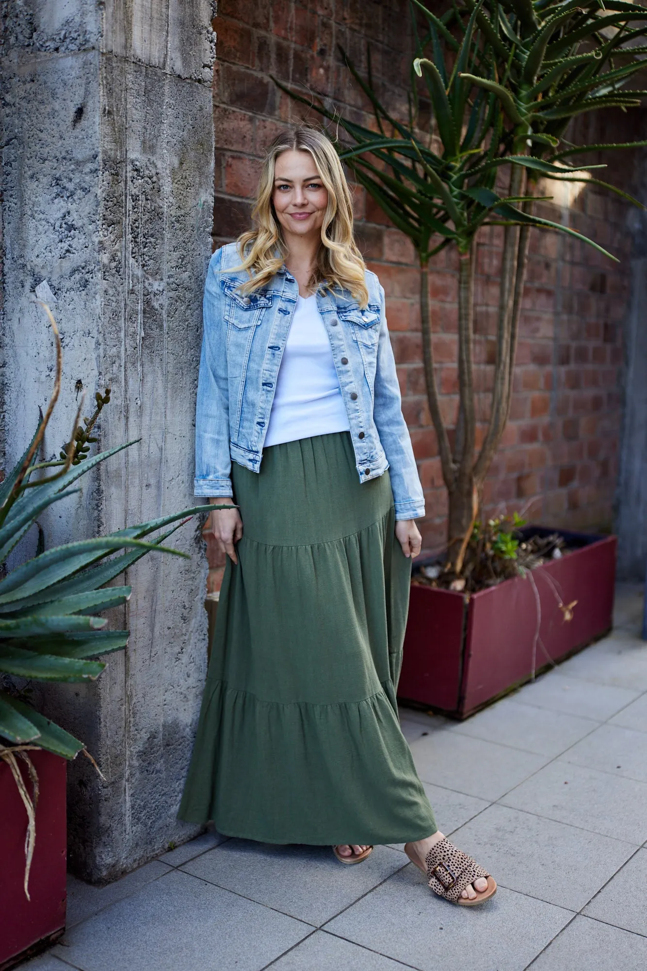 Shine On Label Quinn Stretch Denim Jacket Blue Temperature Regulating Tech Flatlock Seam Construction