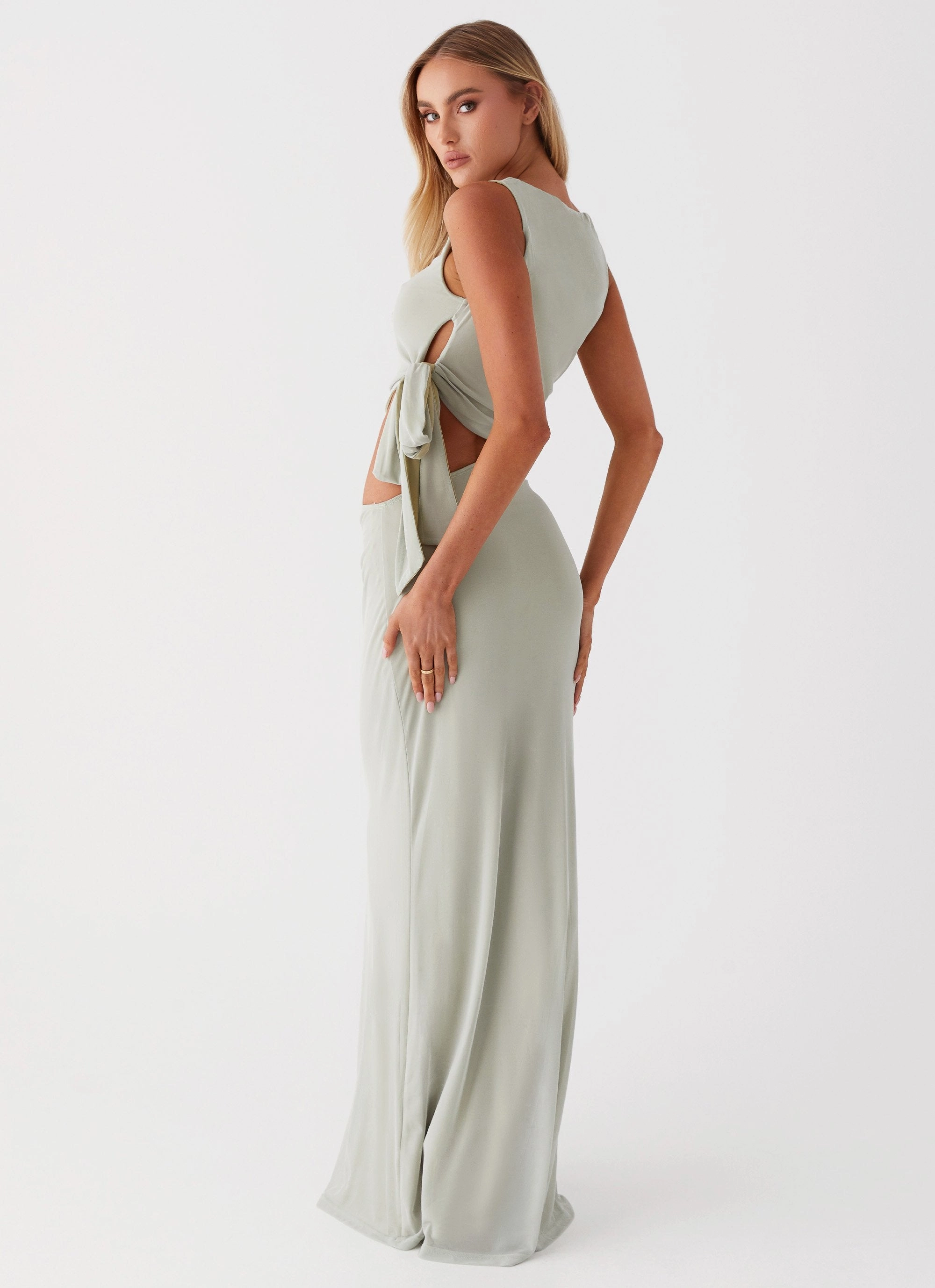 Sidney Maxi Dress - Sage Premium Look Motion Light