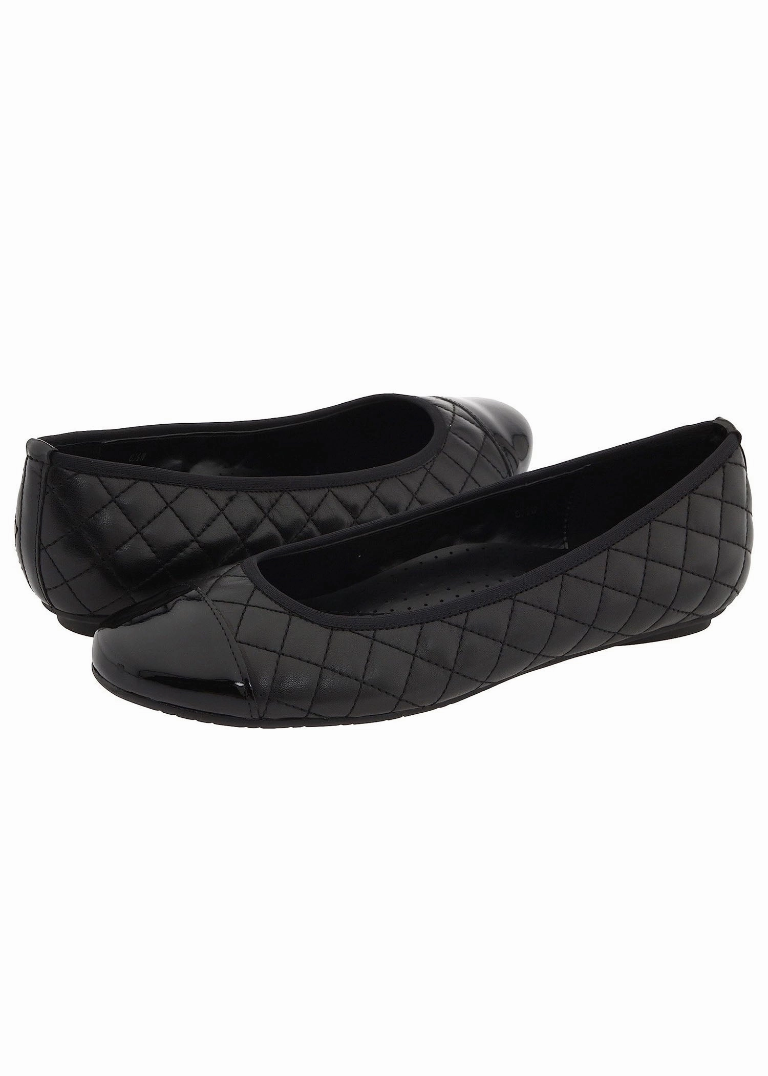 Country Step Vaneli Serene Ballet Flat