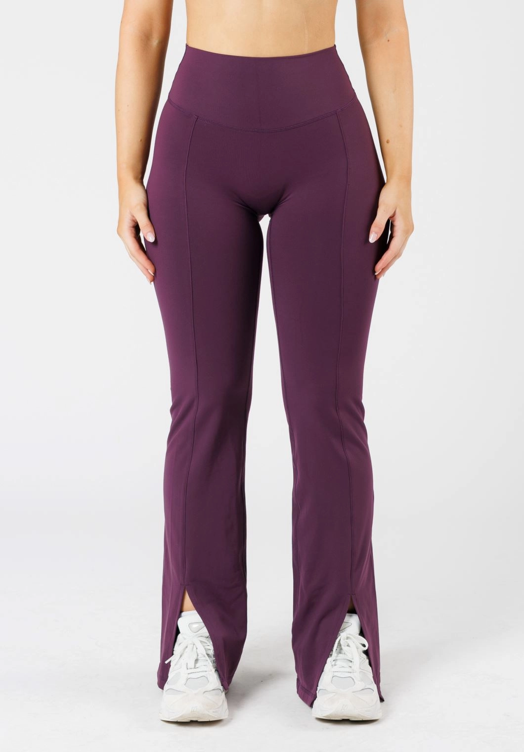 Body Shaping Morning Stretch FormLux Front Slit Sculptseam? Plus Flare Legging 32" Wildberry