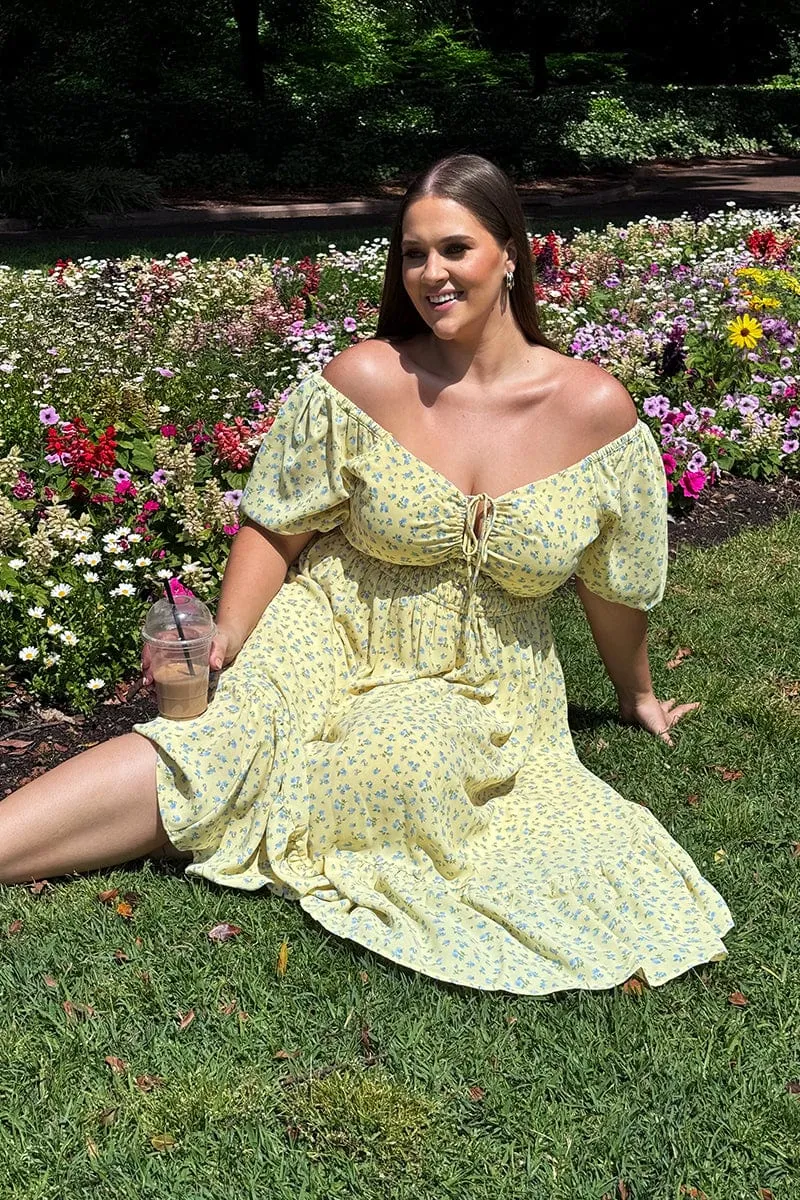 Picture Perfect Yellow Ditsy Midi Dress Short Sleeve Ruched