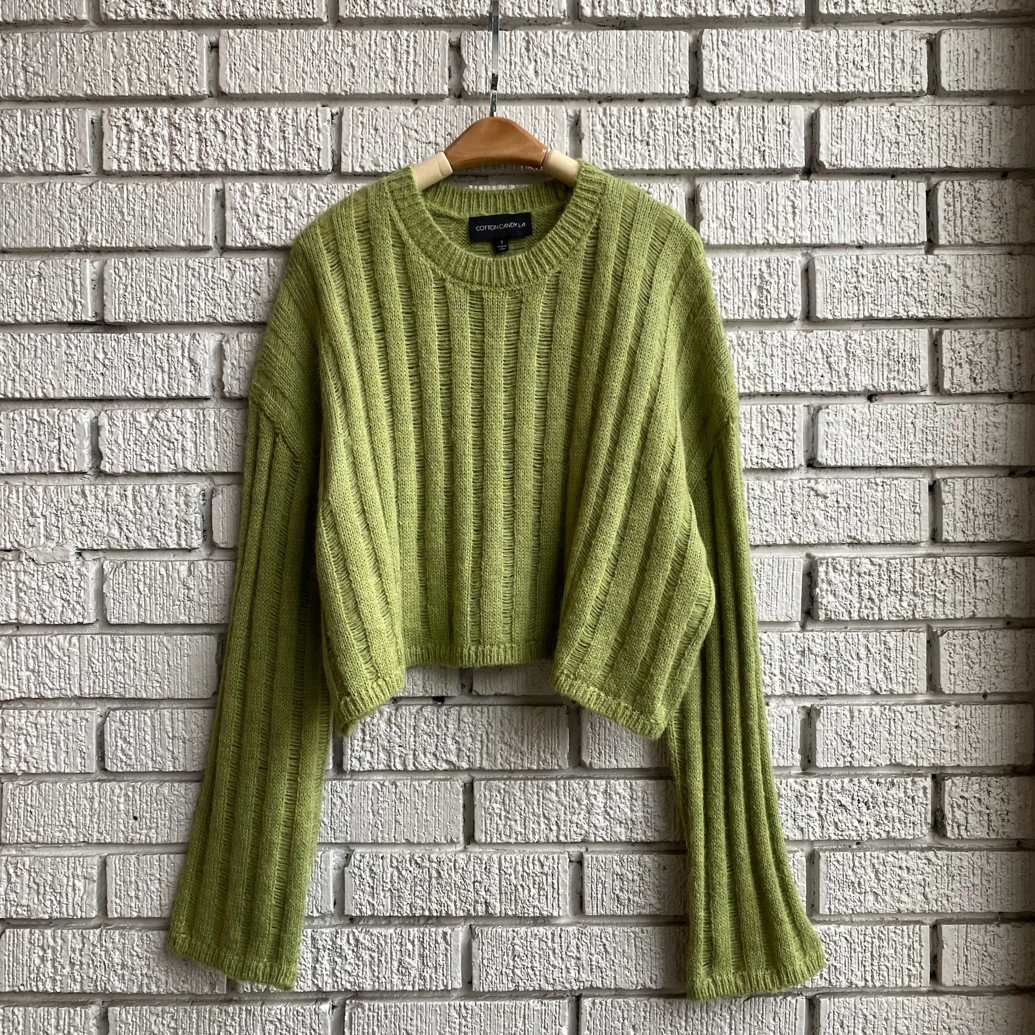 Versatile Fit Sport Flex Wear MUSE Sweater