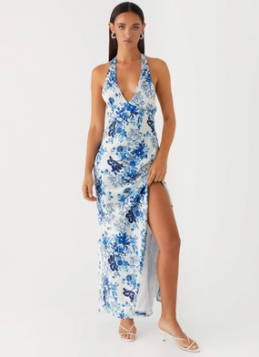 Urban Chic Angie Maxi Dress - Serene Sky Floral