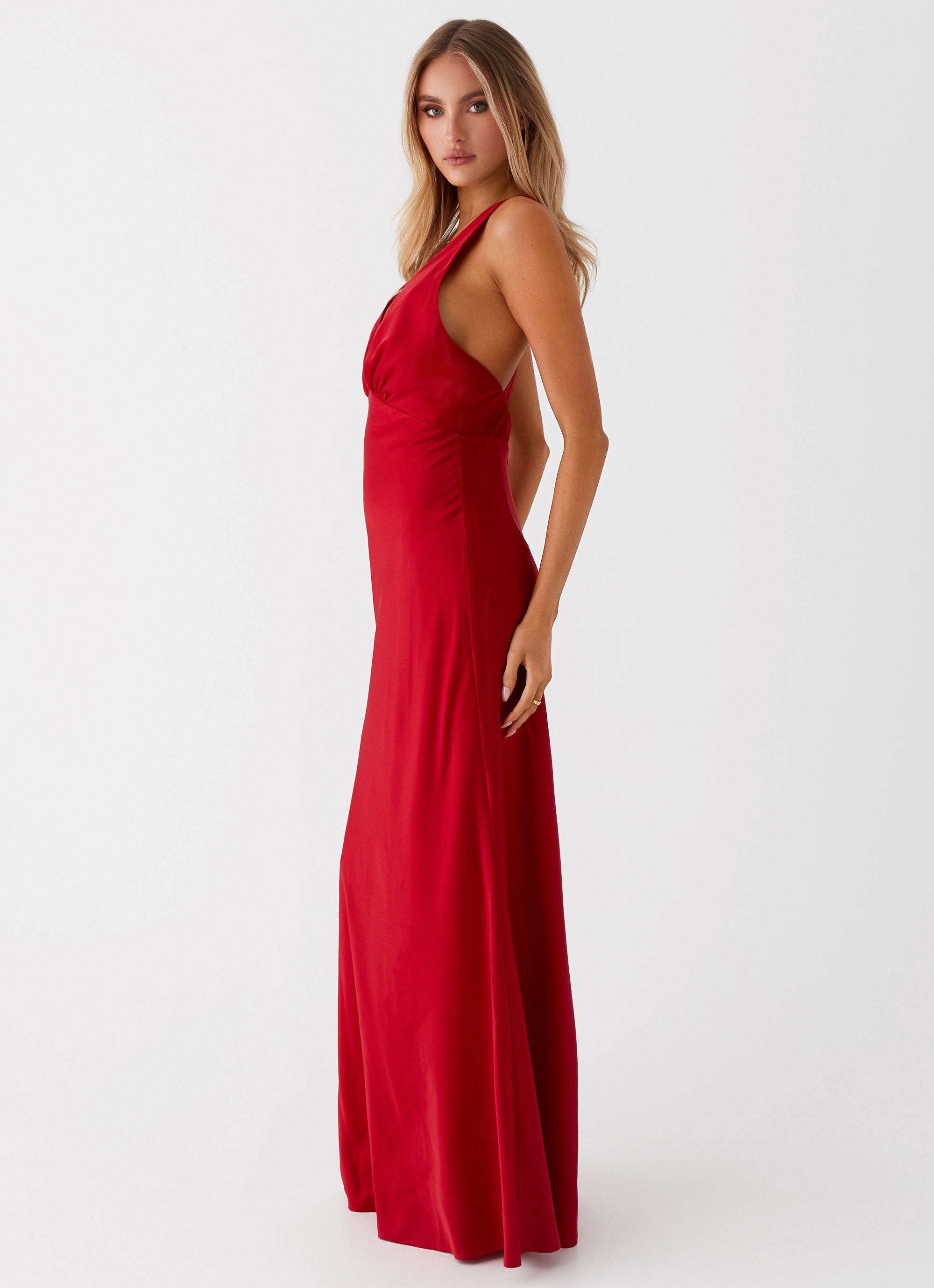 Slyvia Maxi Dress - Red Elegant Comfort