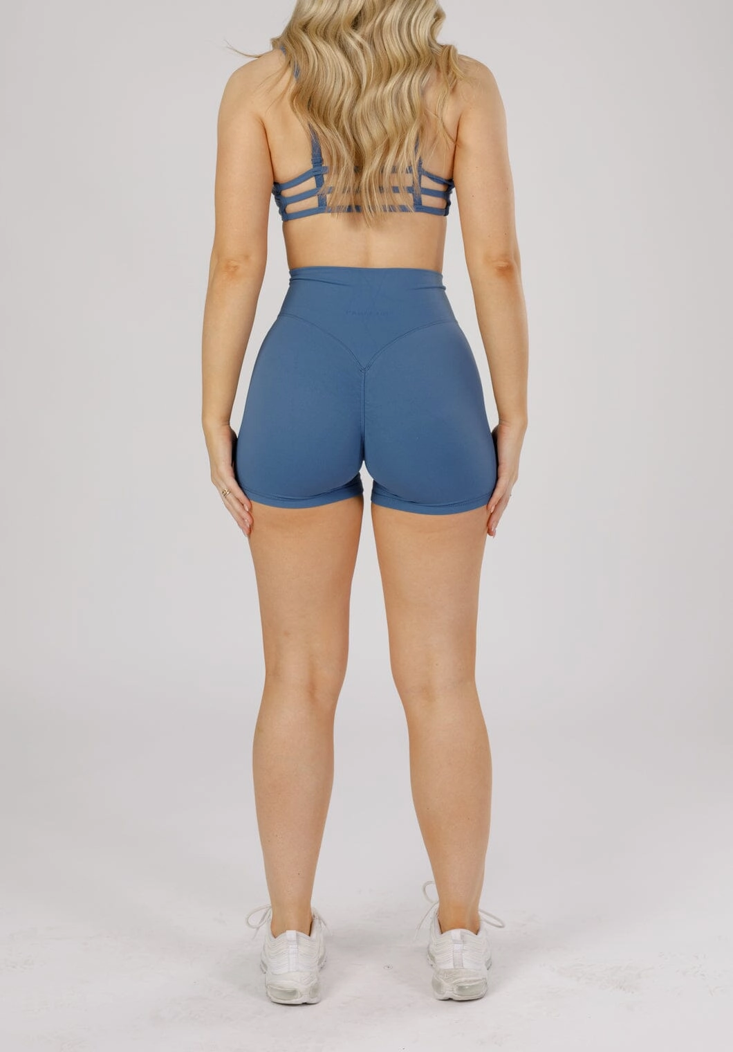 RecStretch DesB High Flow Sculptseam?  Plus Short Aries Abrasion Resistant Surface denim material