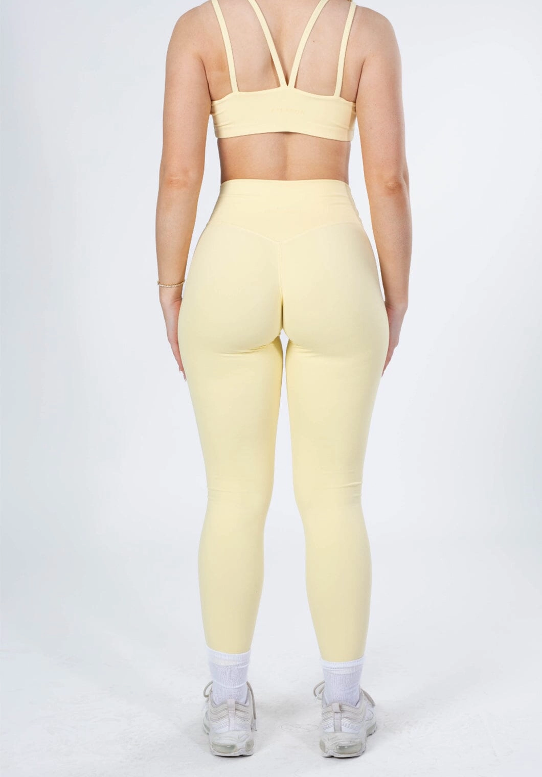 UltraLux Curve Contour Sculptseam? Legging Lemon Drop Casual Comfort Fit Relaxed Wear